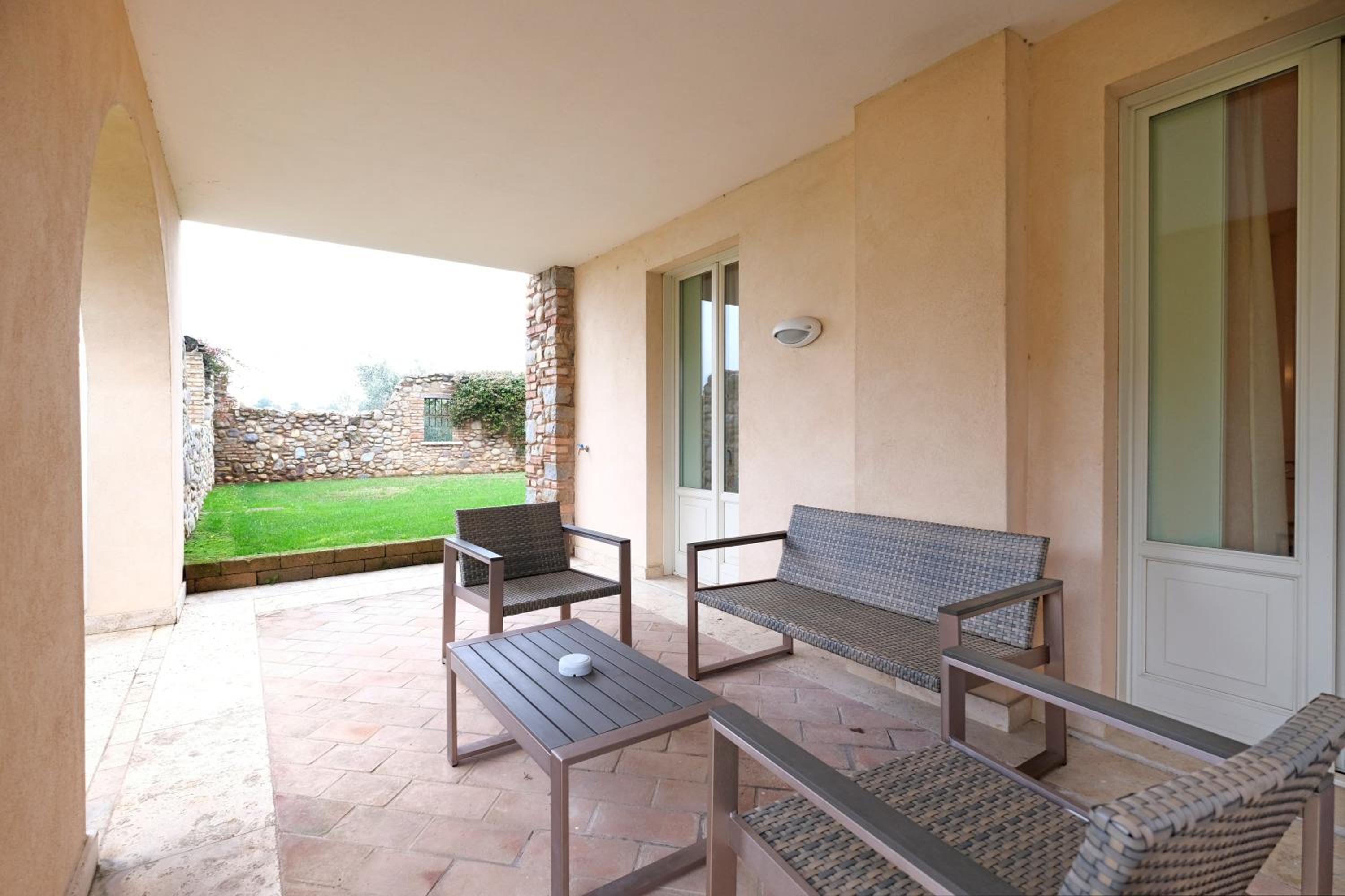 Studio Apartment with Spa Access