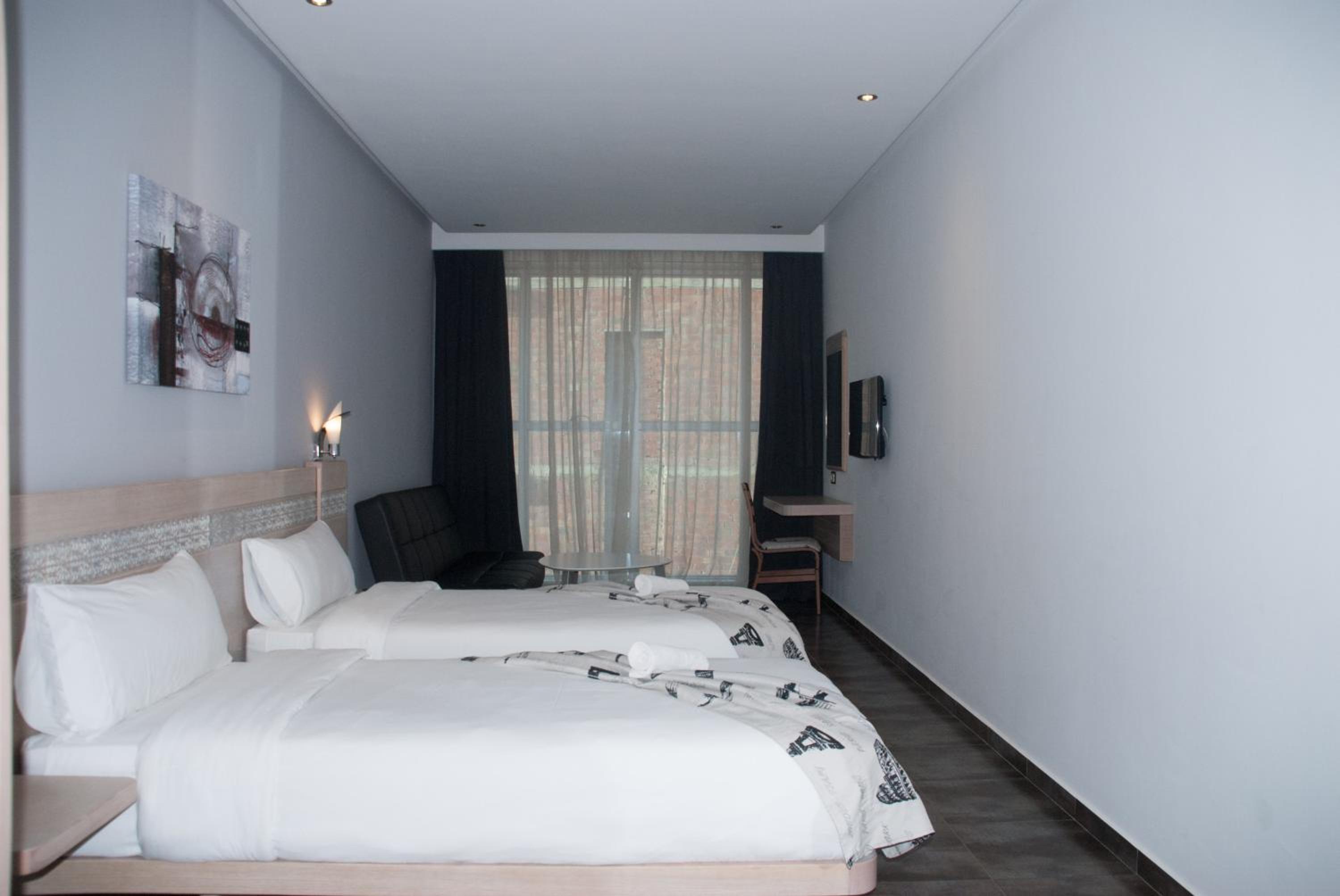 Superior Twin Room photo 2
