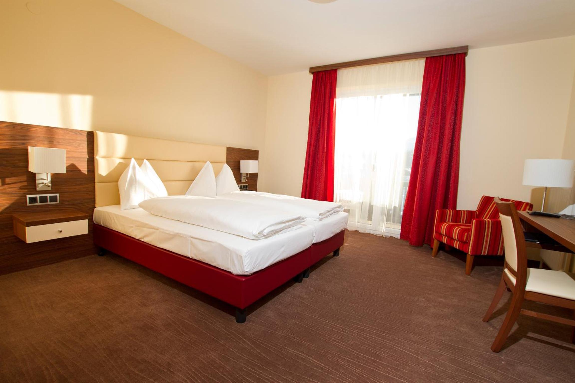 Superior Double Room with Balcony