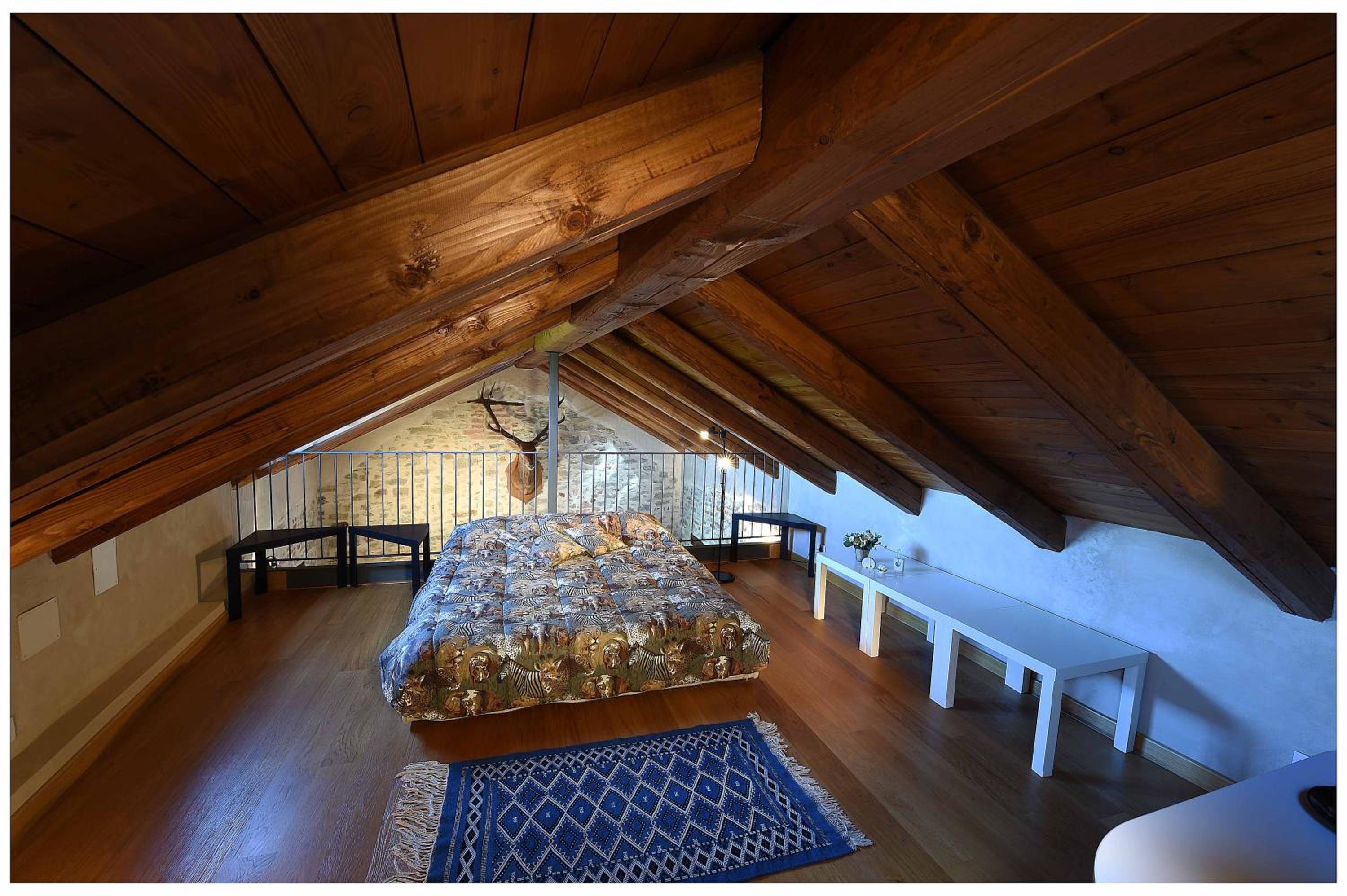 Two-Bedroom House photo 3