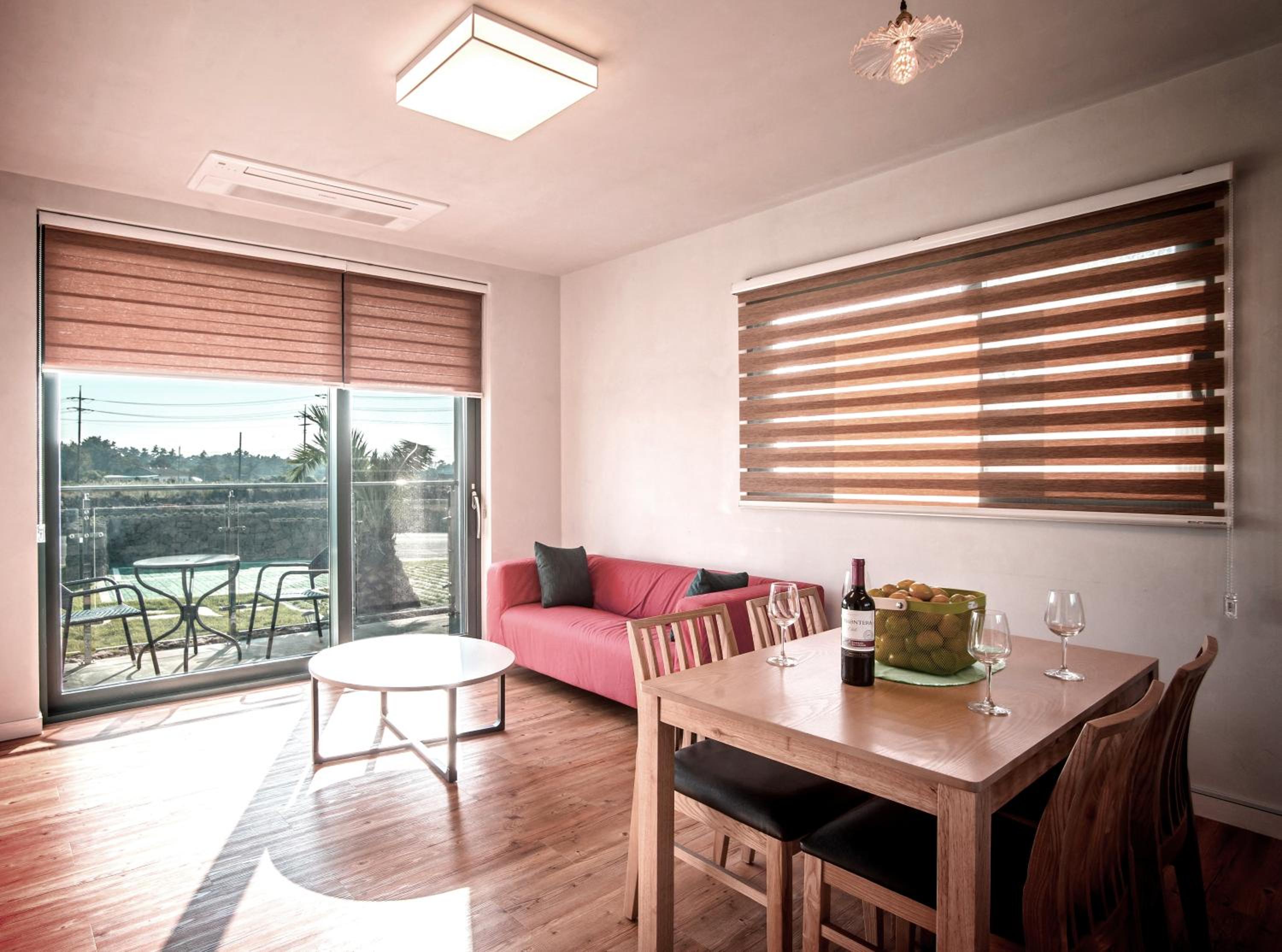 One-Bedroom Suite