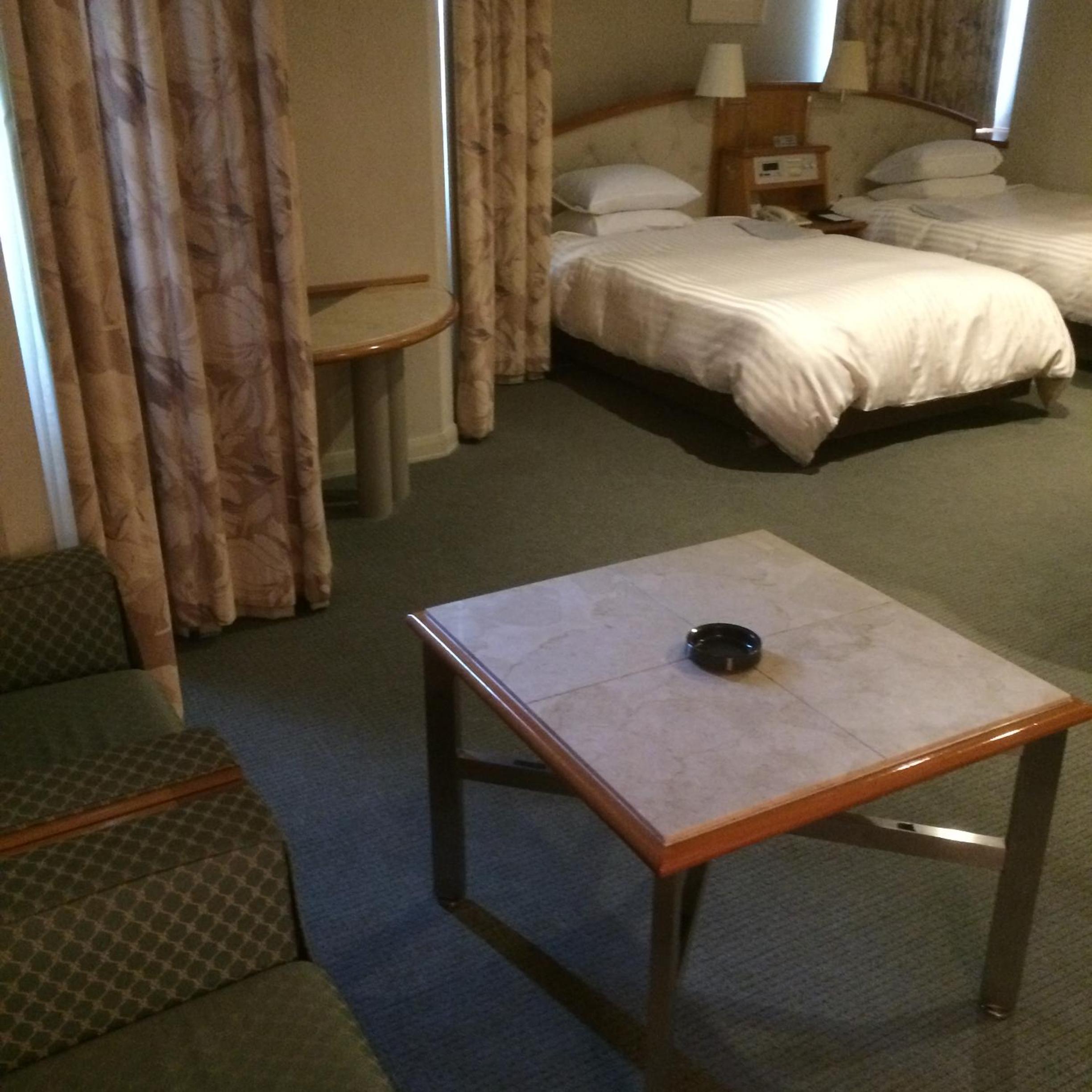 Deluxe Twin Room - Smoking photo 3