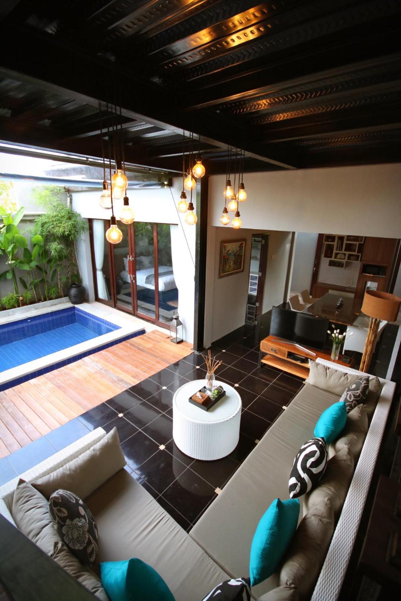 Three-Bedroom Villa - Photo 40