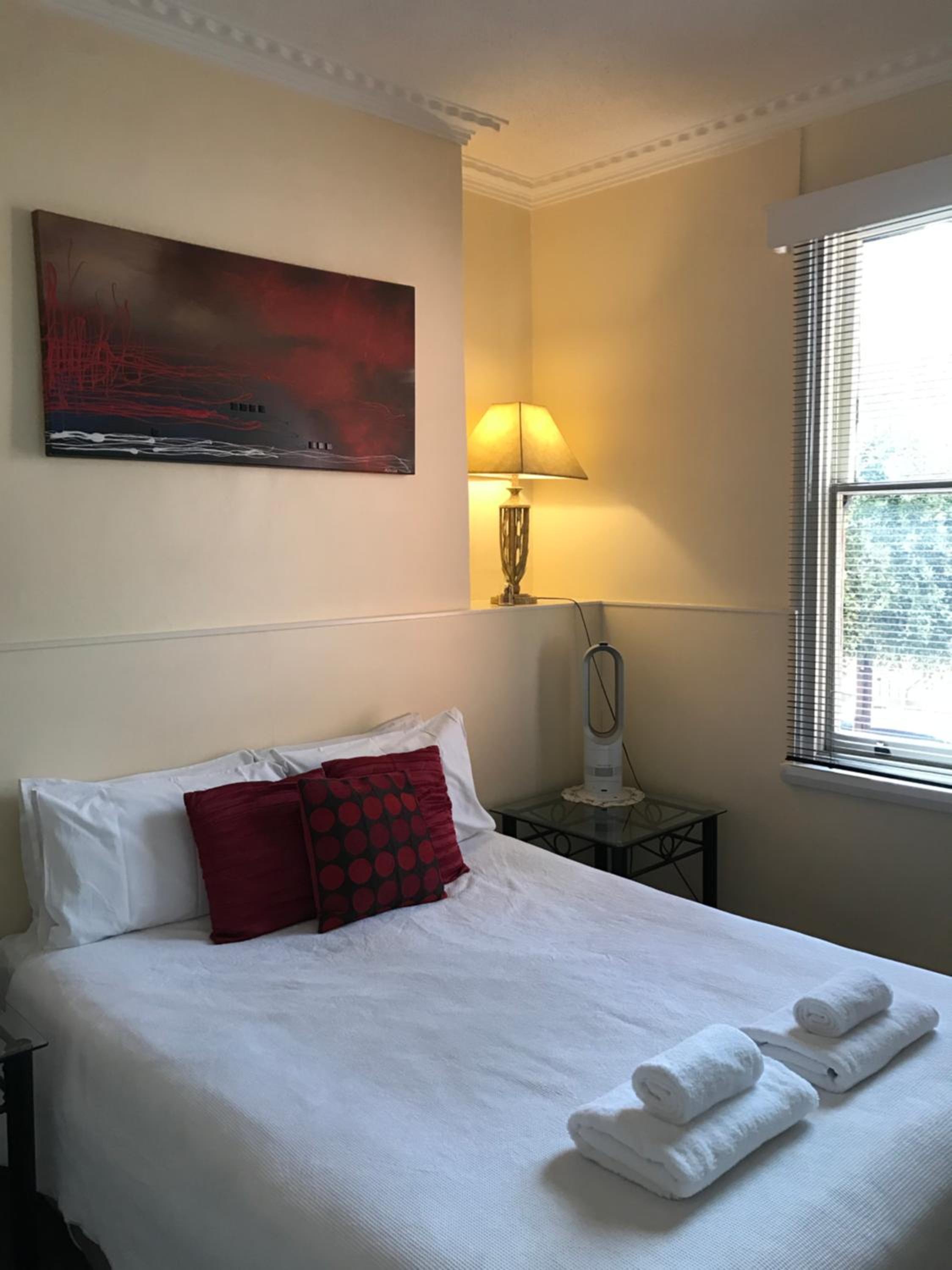 Deluxe Queen Room photo 1