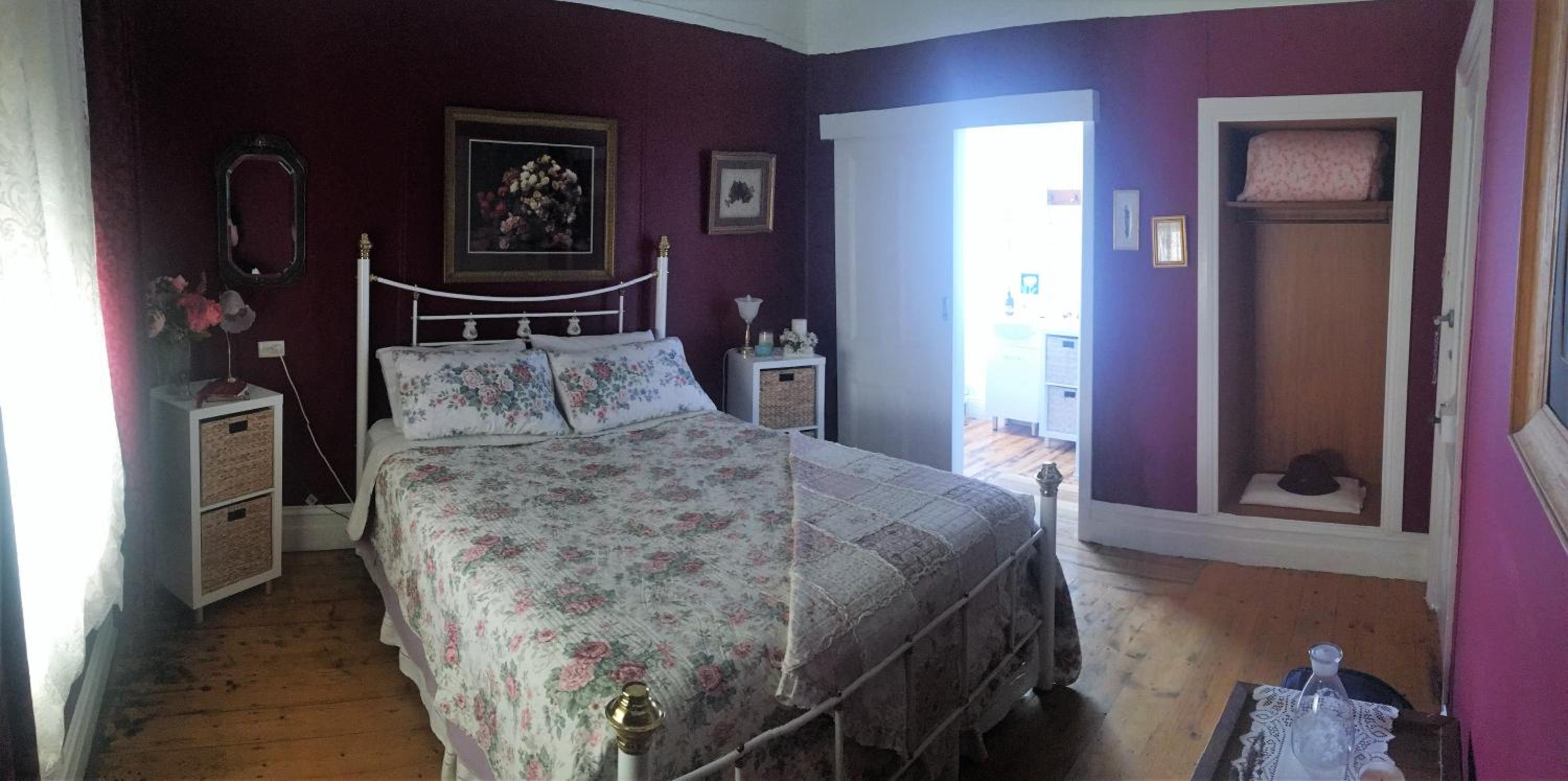 Standard Queen Room photo 1