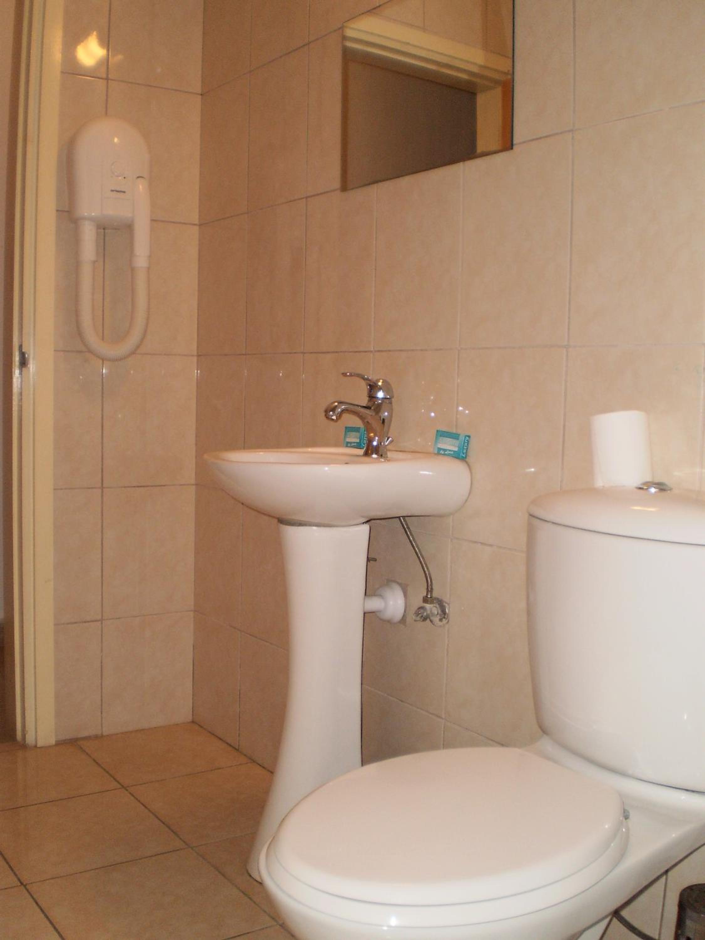 Superior Double Room With Balcony photo 2