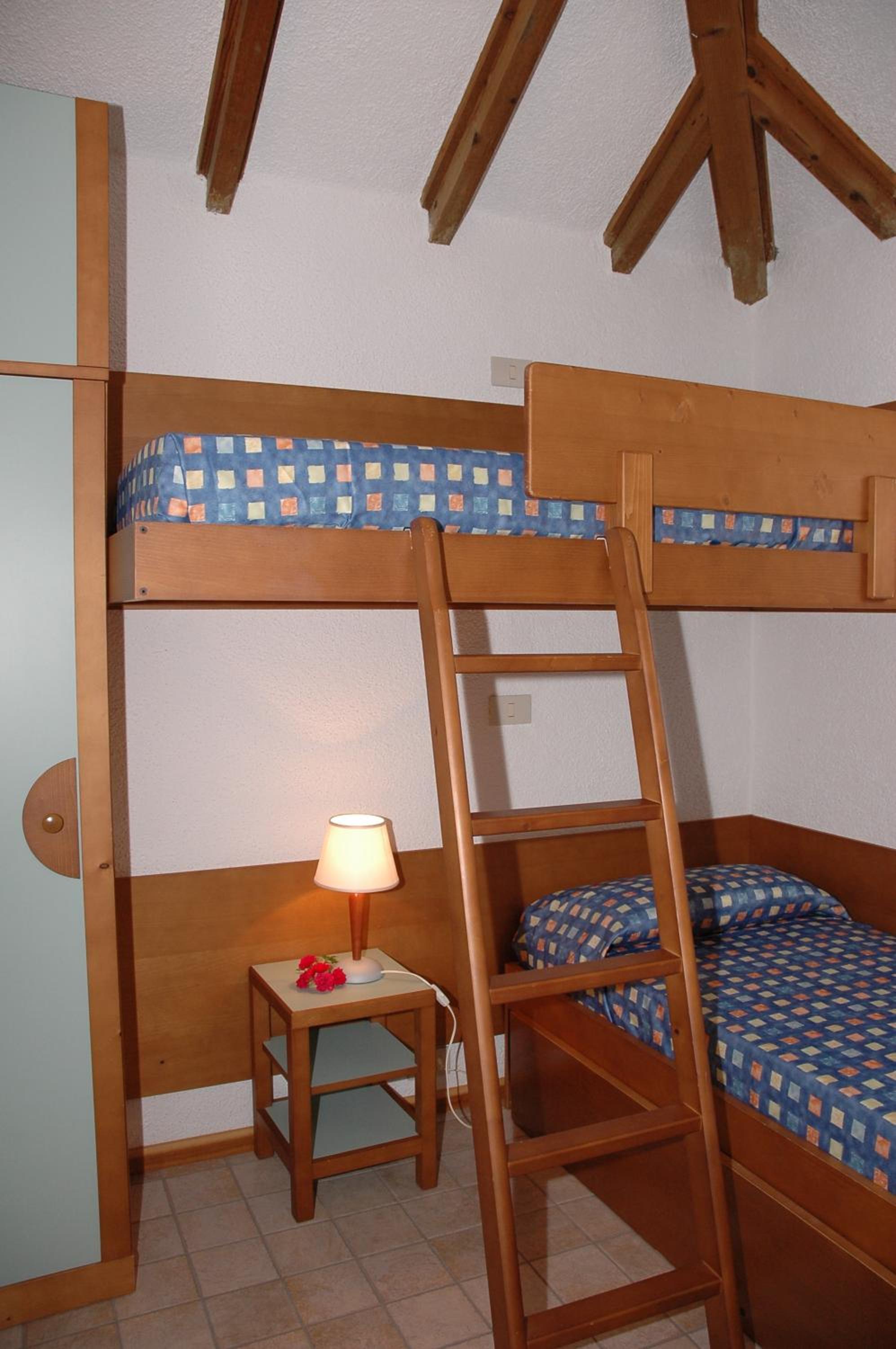 Classic Bungalow - Photo 7