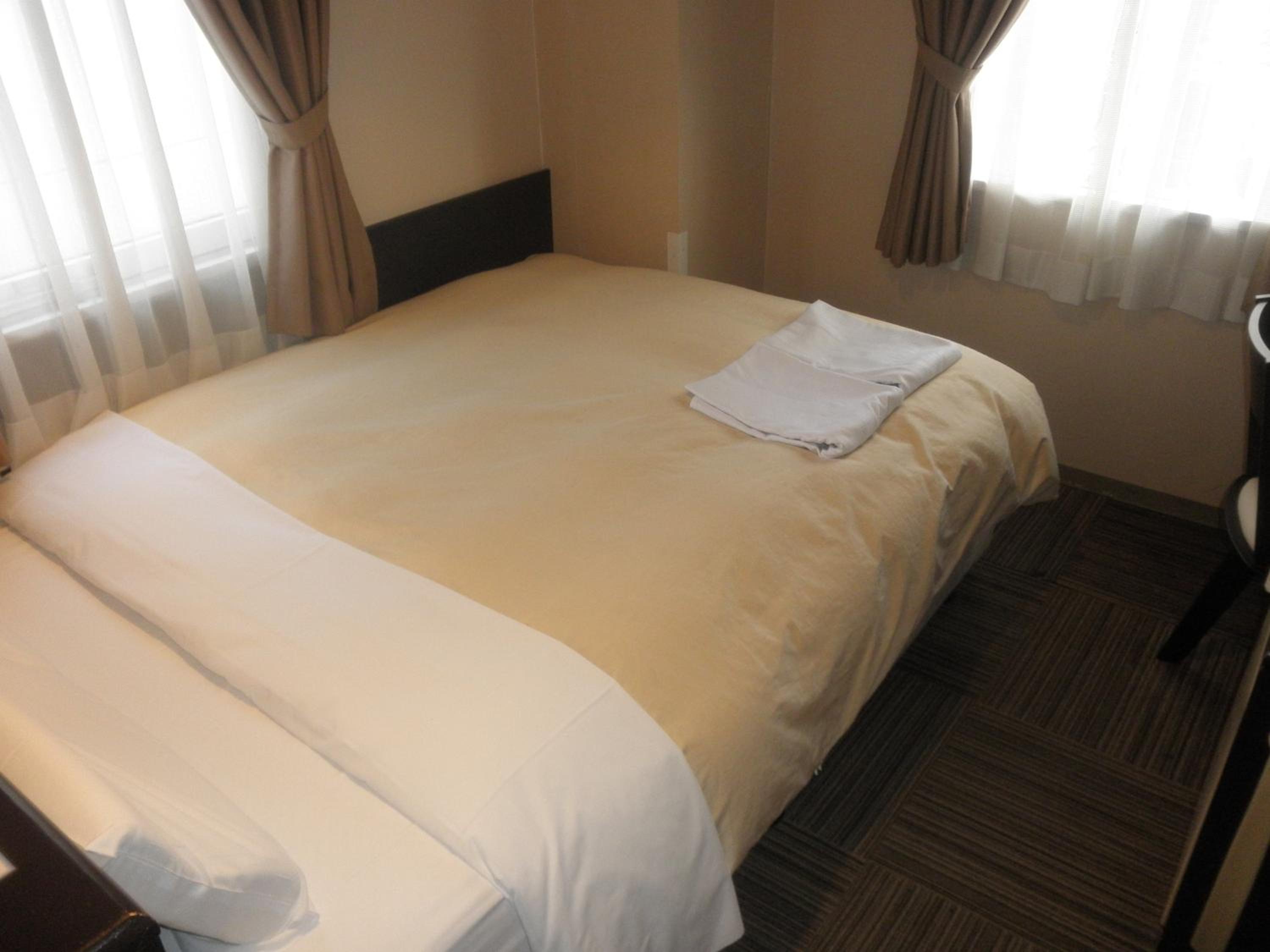 Double Room - Non-Smoking  - Photo 3