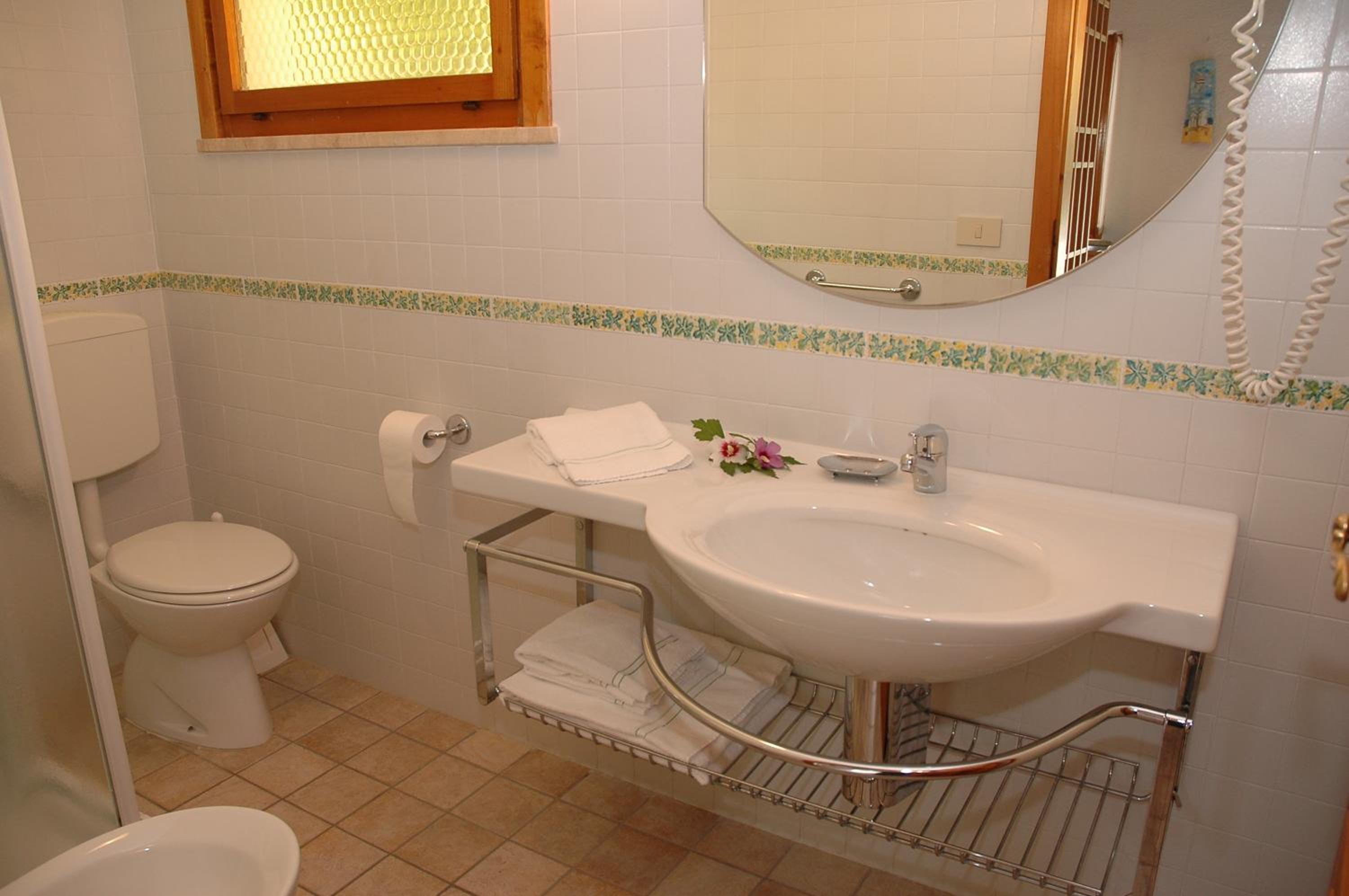 Classic Bungalow - Photo 6