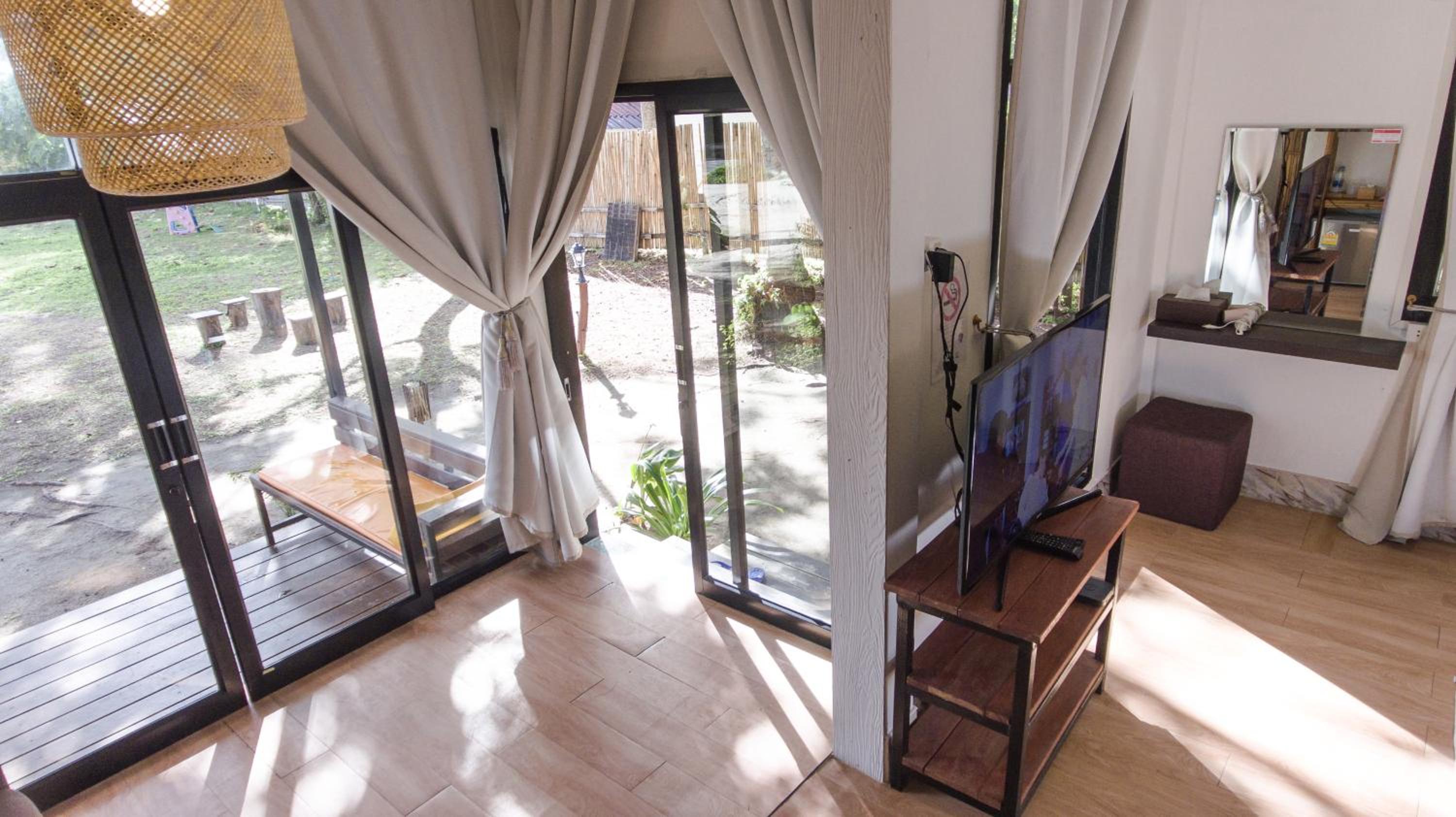 Bungalow with Sea View - Photo 21