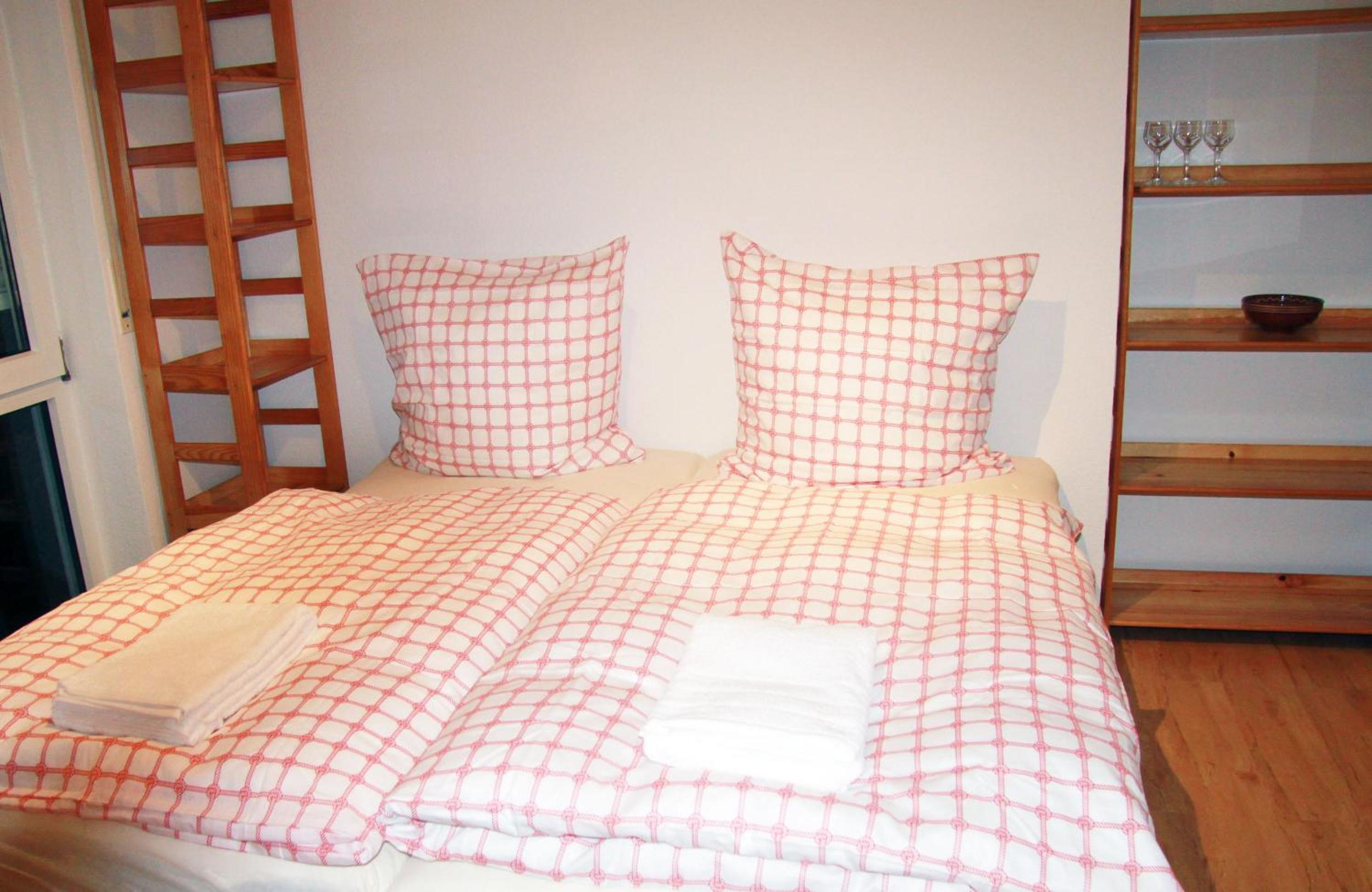 Apartment - Photo 2