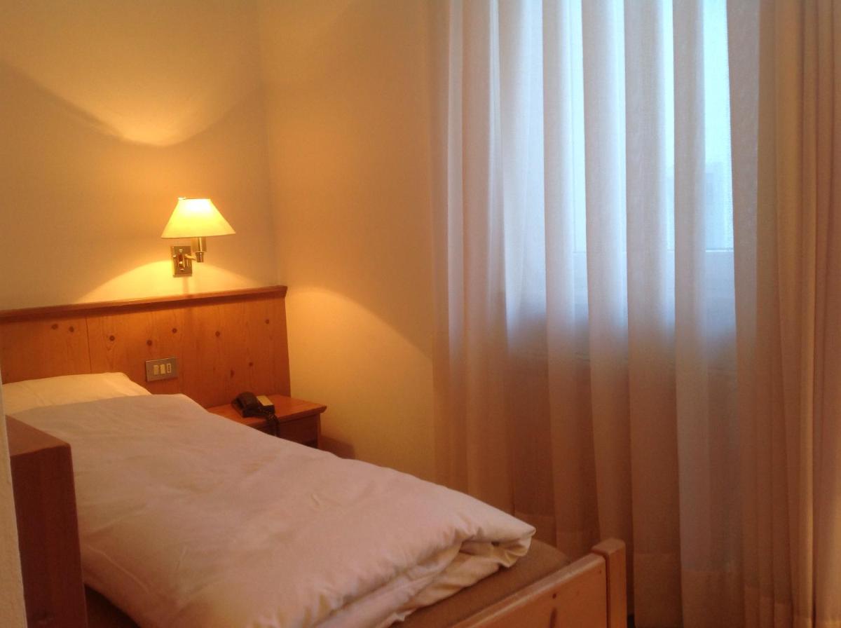 Single Room photo 1