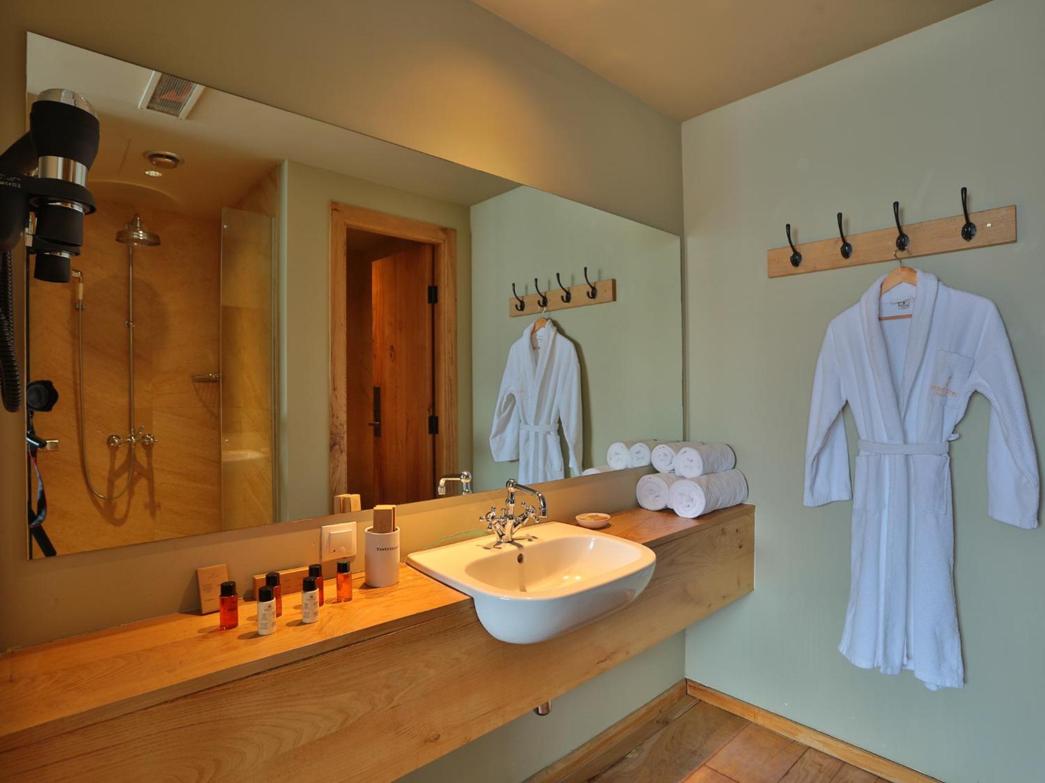 Executive King Room - Photo 3