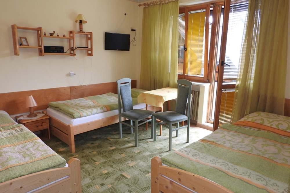 Triple Room photo 1