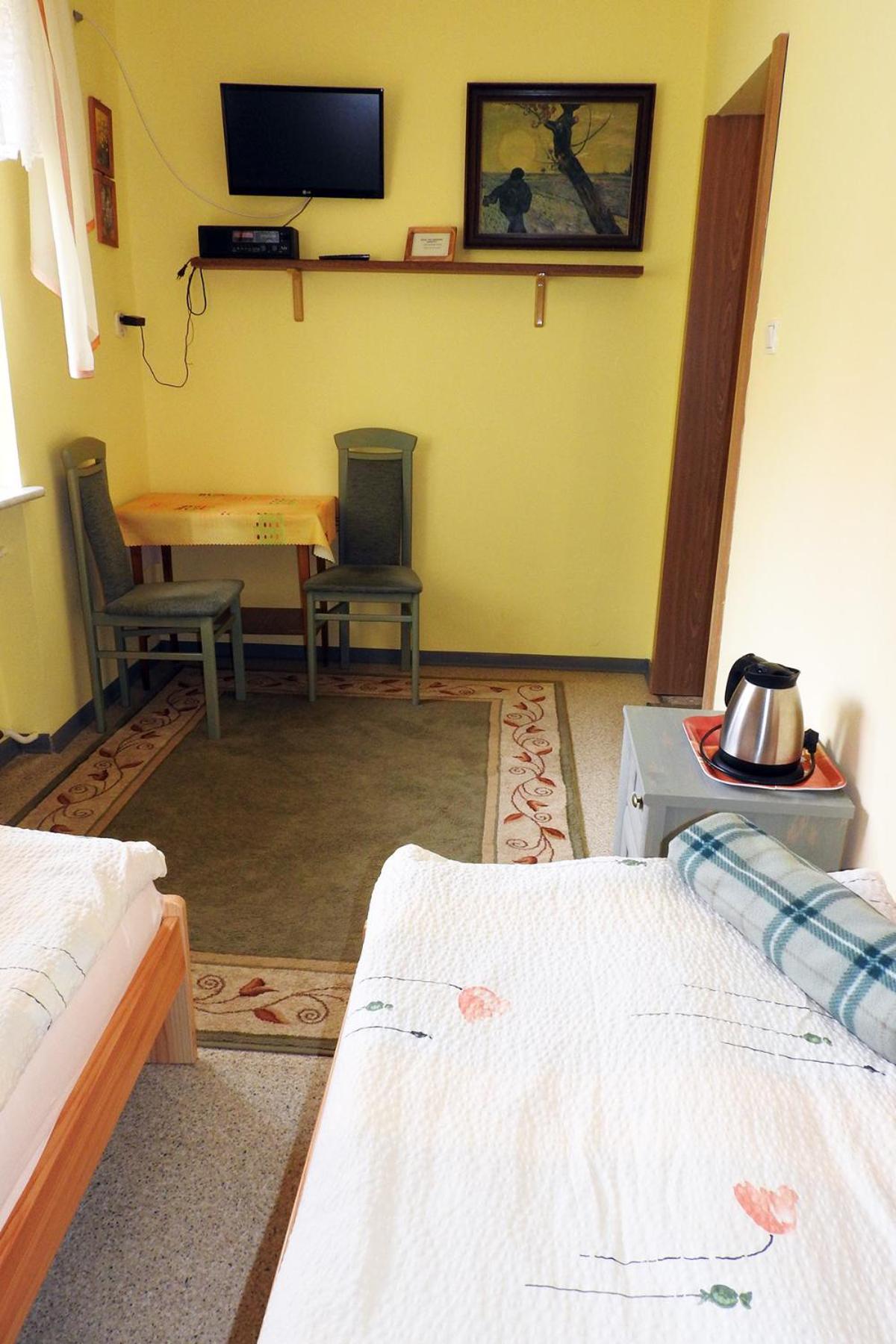 Small Double Room photo 1