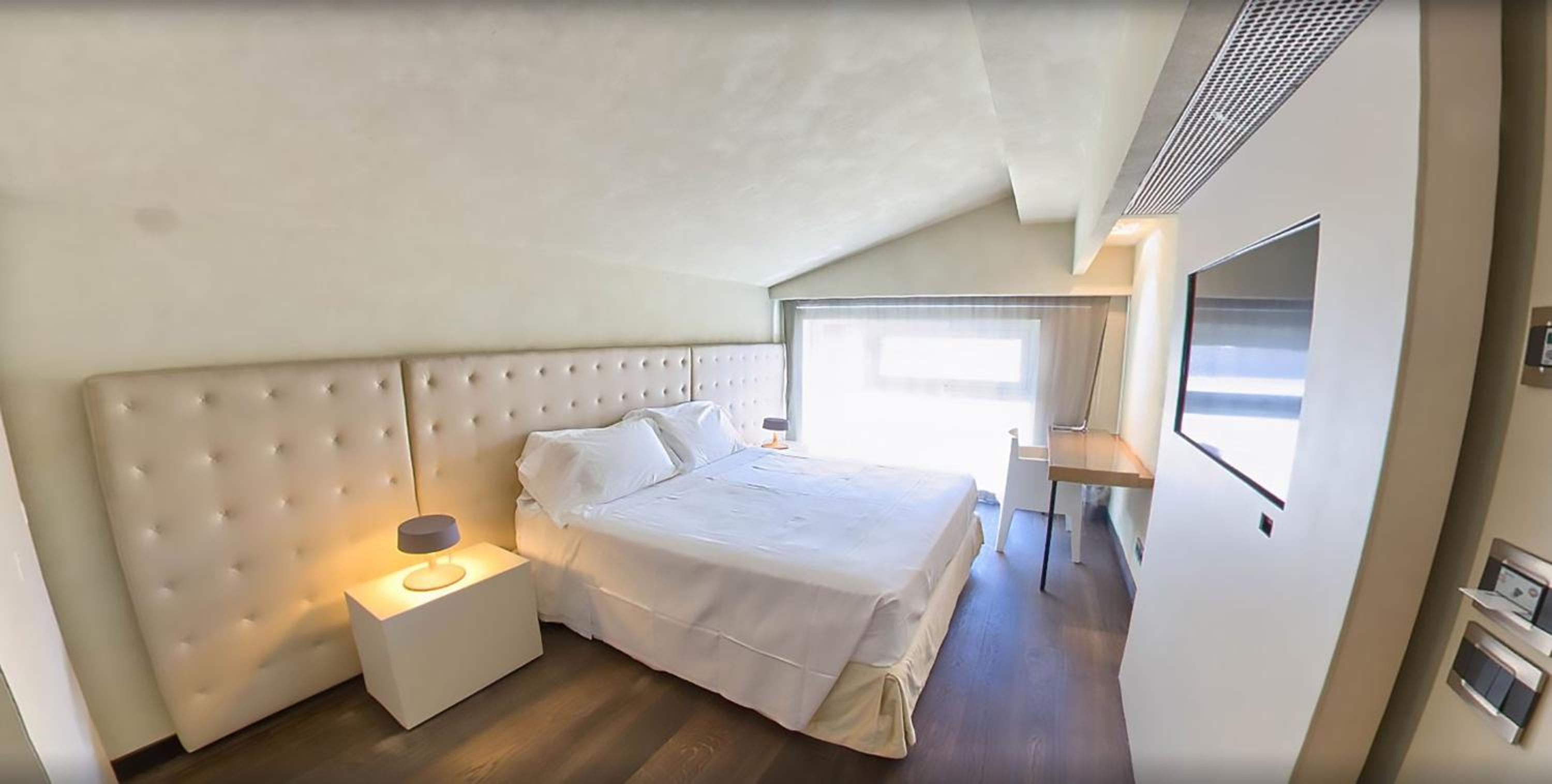 Classic Double Room - Photo 1