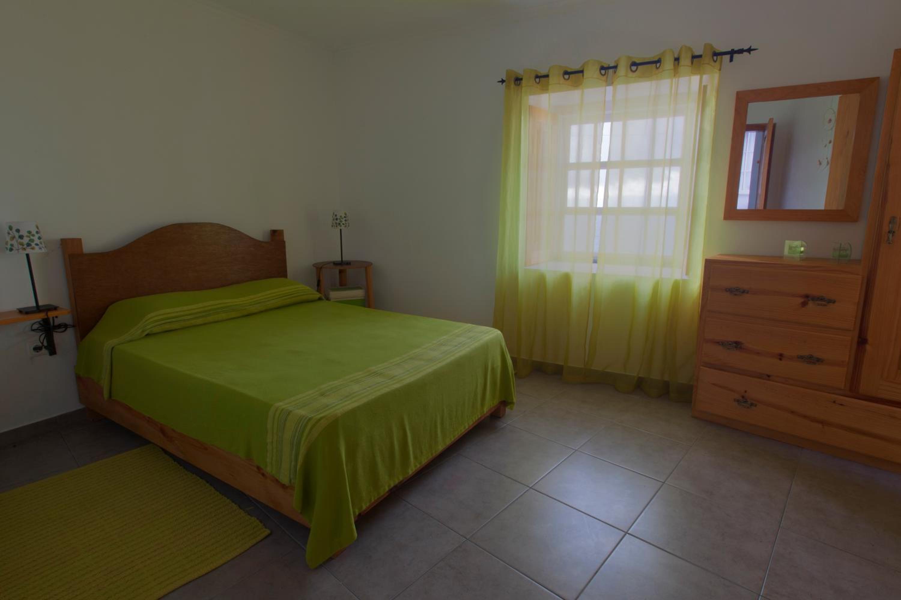 One-Bedroom House photo 1