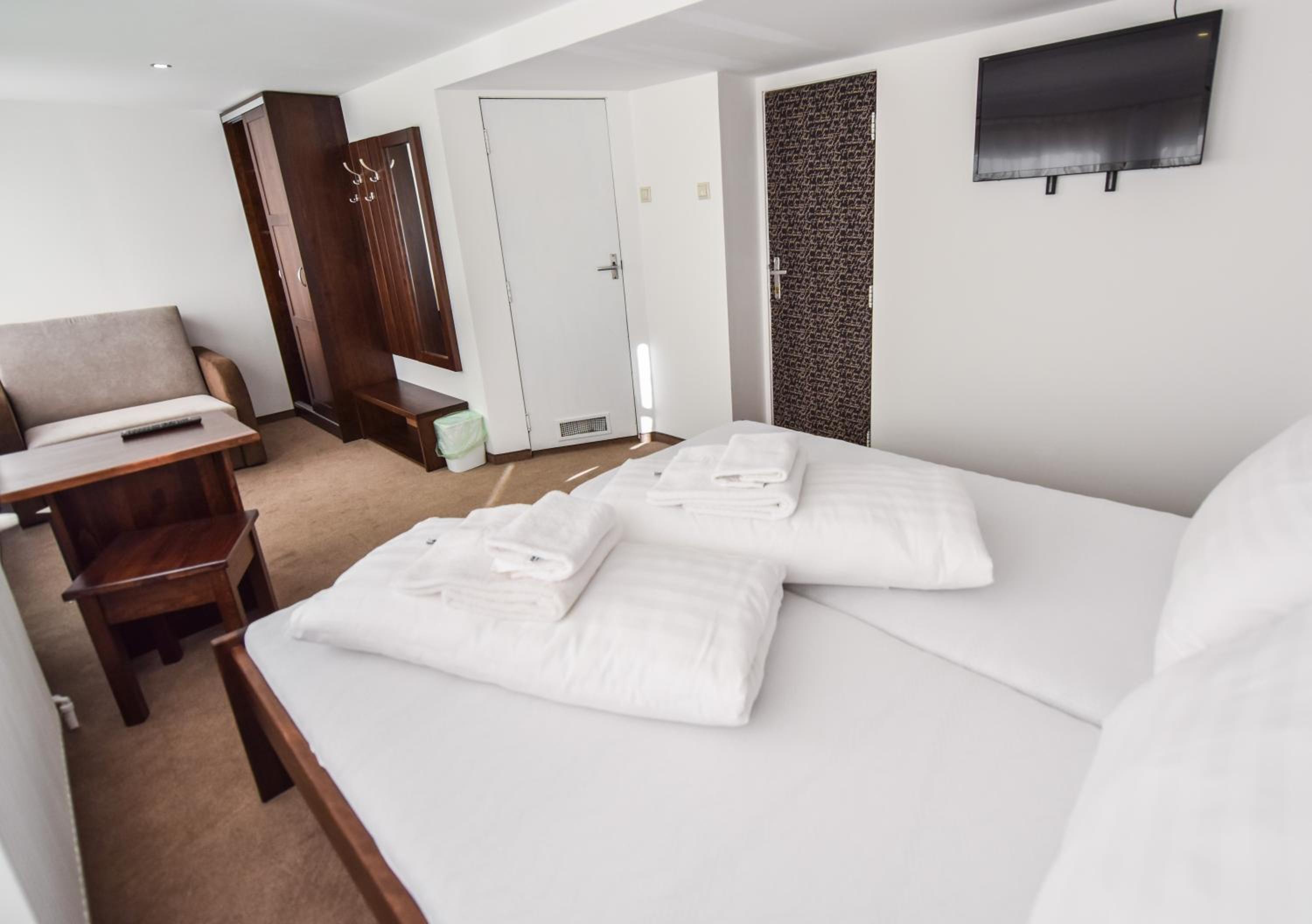 Triple Room with City View photo 1