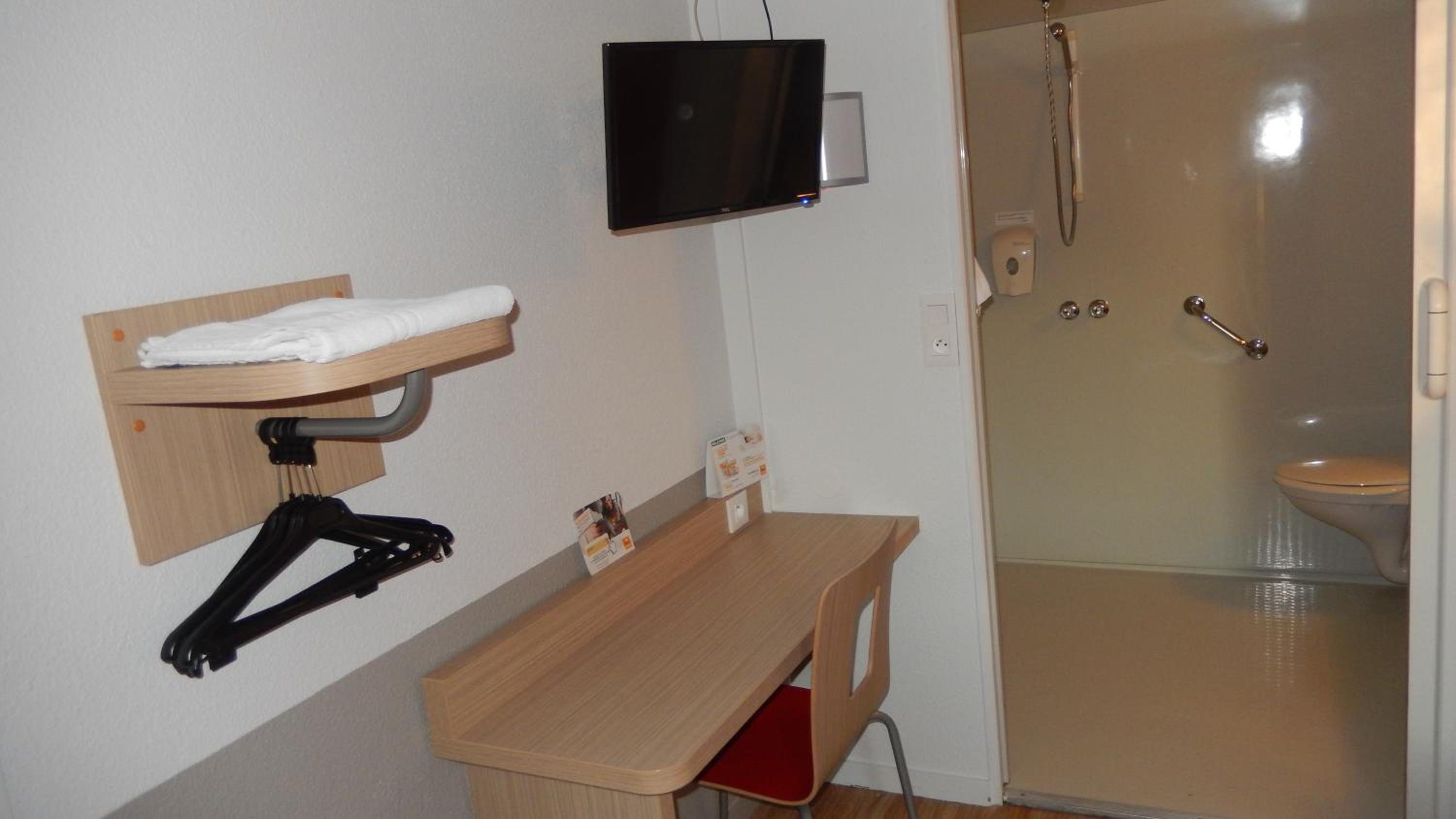 Single Room photo 3