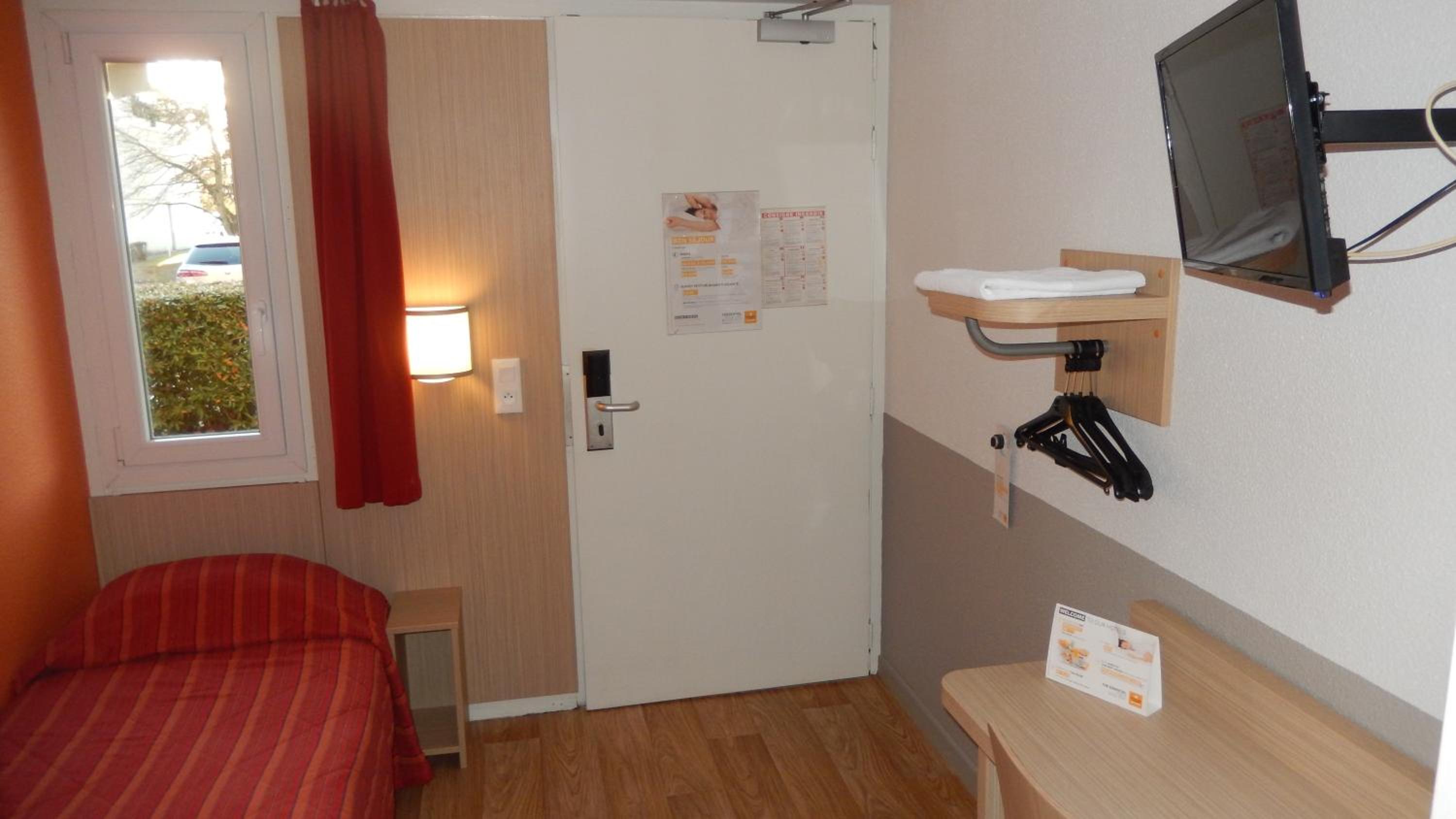 Single Room photo 1