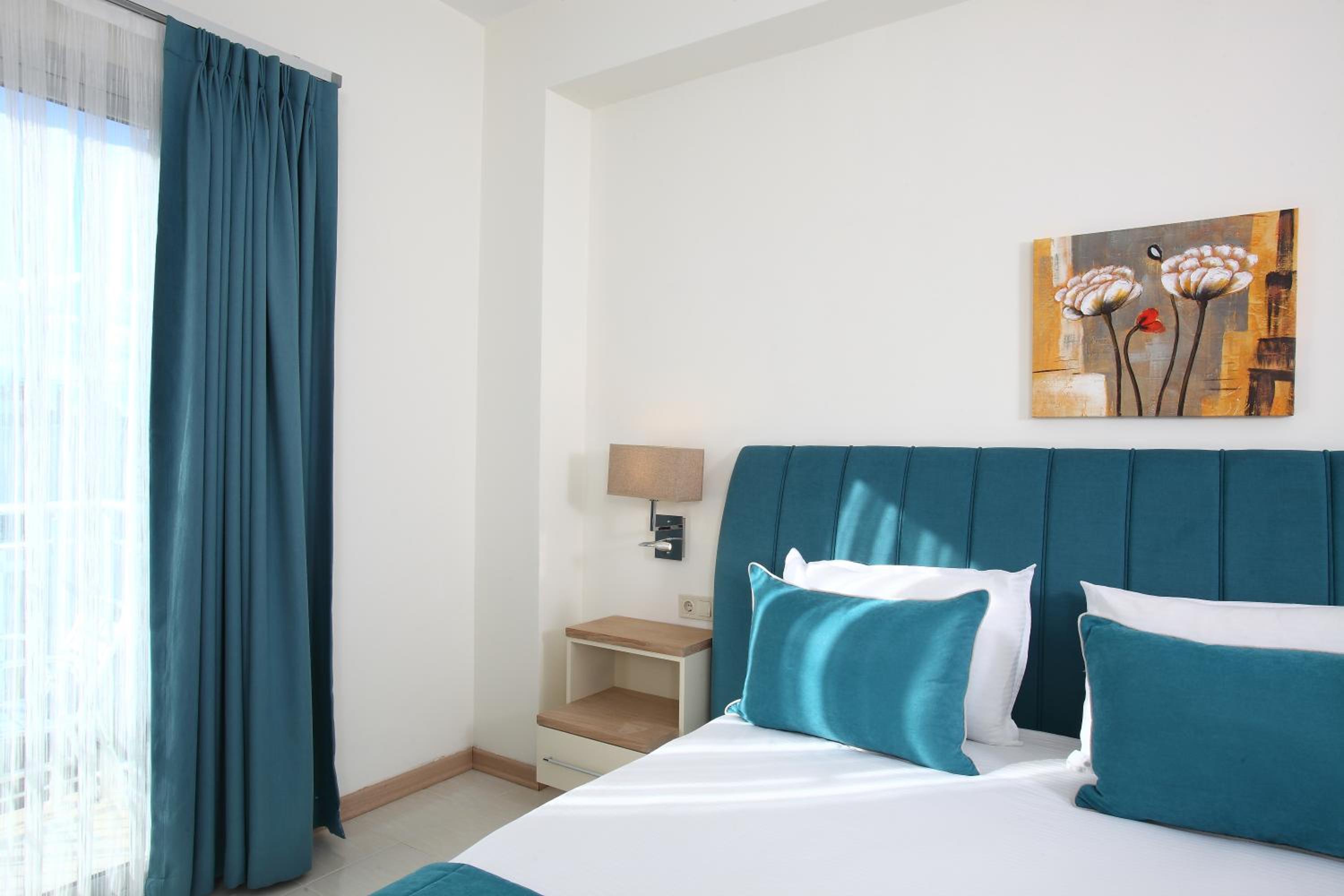 Standard Triple Room - Photo 10