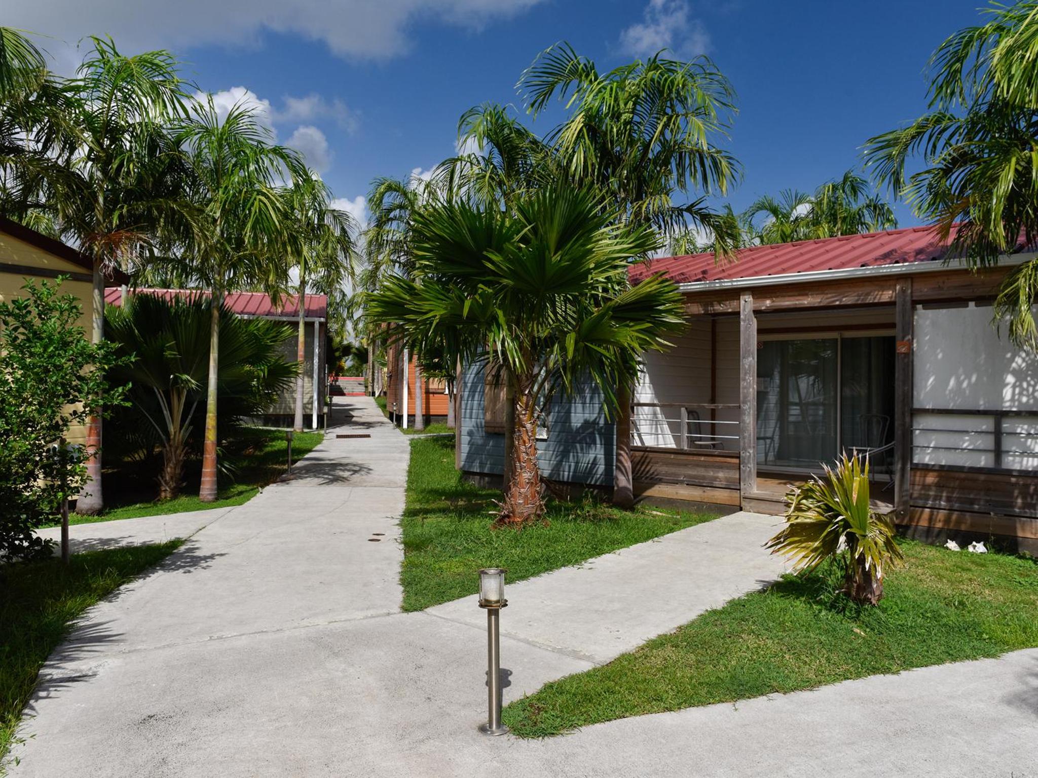 Two-Bedroom Cottage with Terrace and Kitchen - PMR access photo 3
