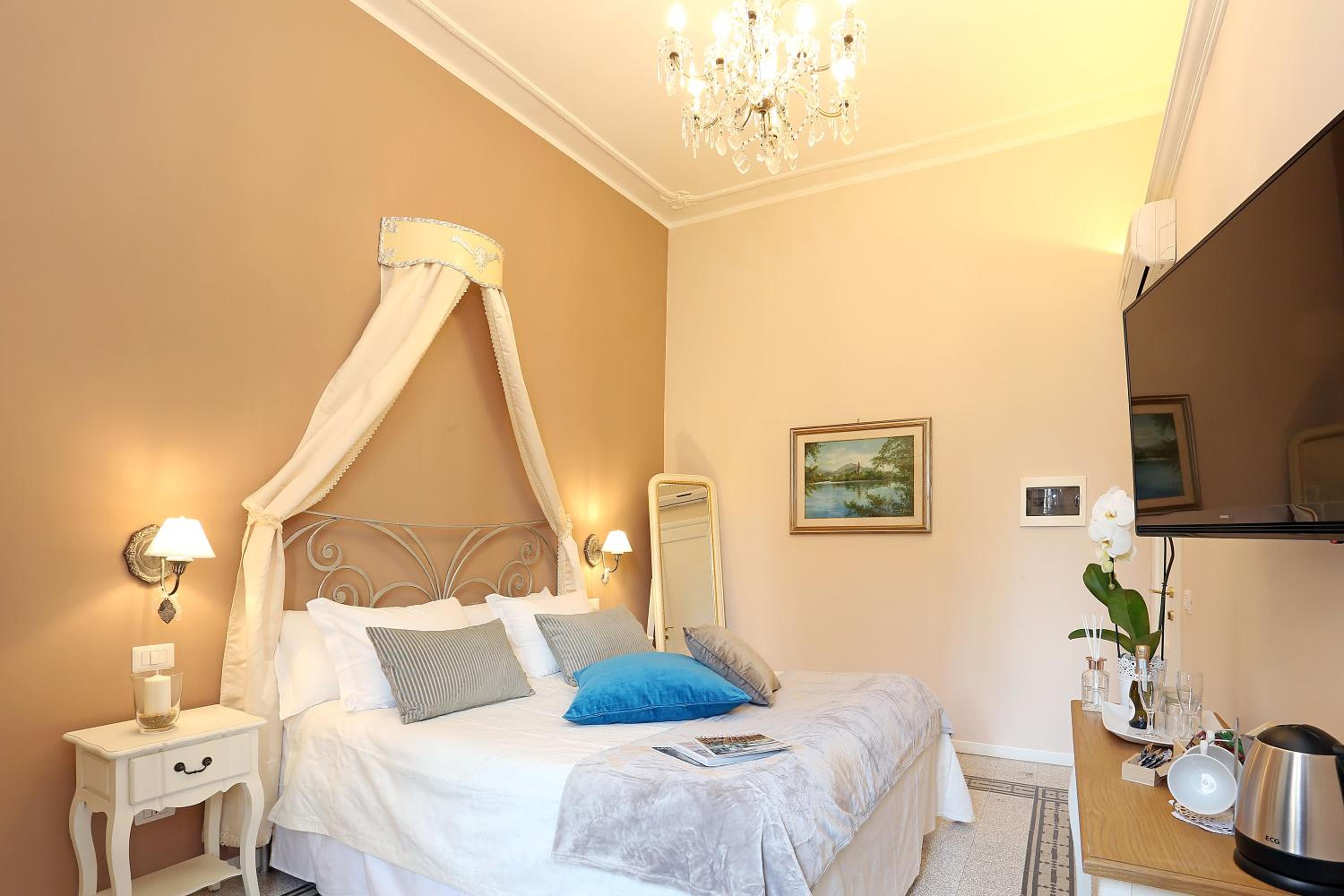Two-Bedroom Suite photo 3