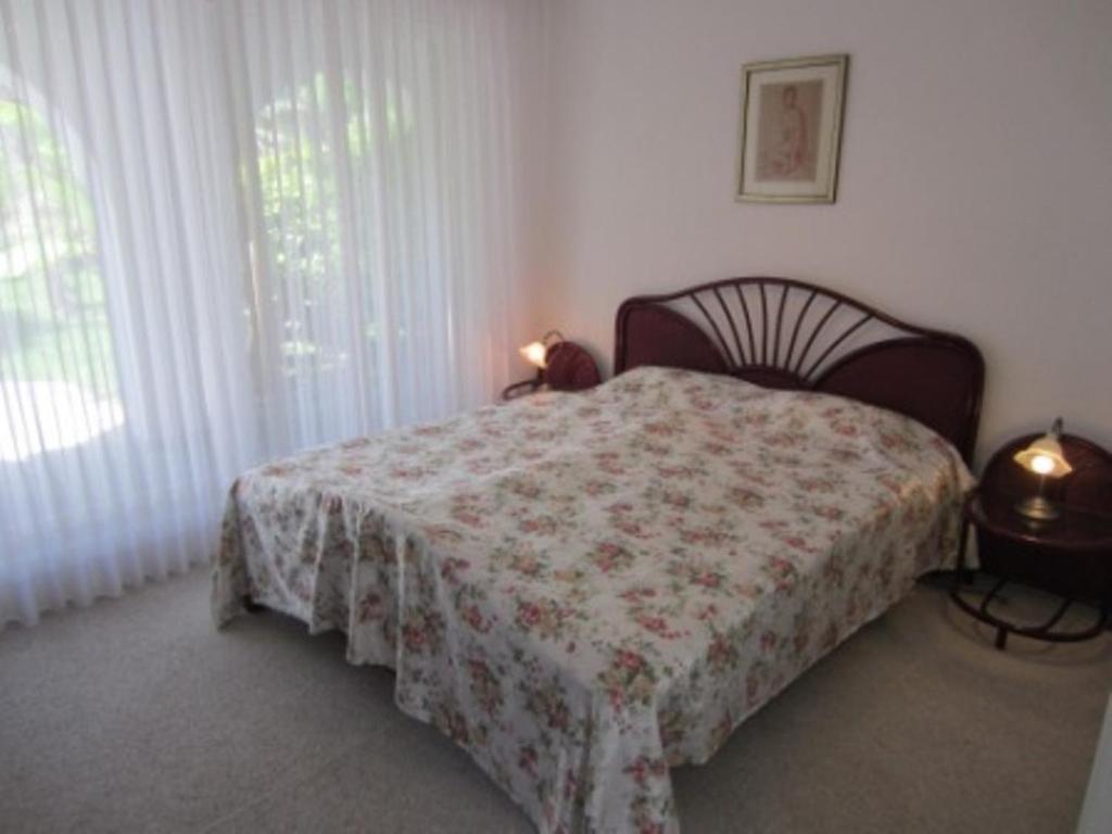 Apartment with Garden View photo 2