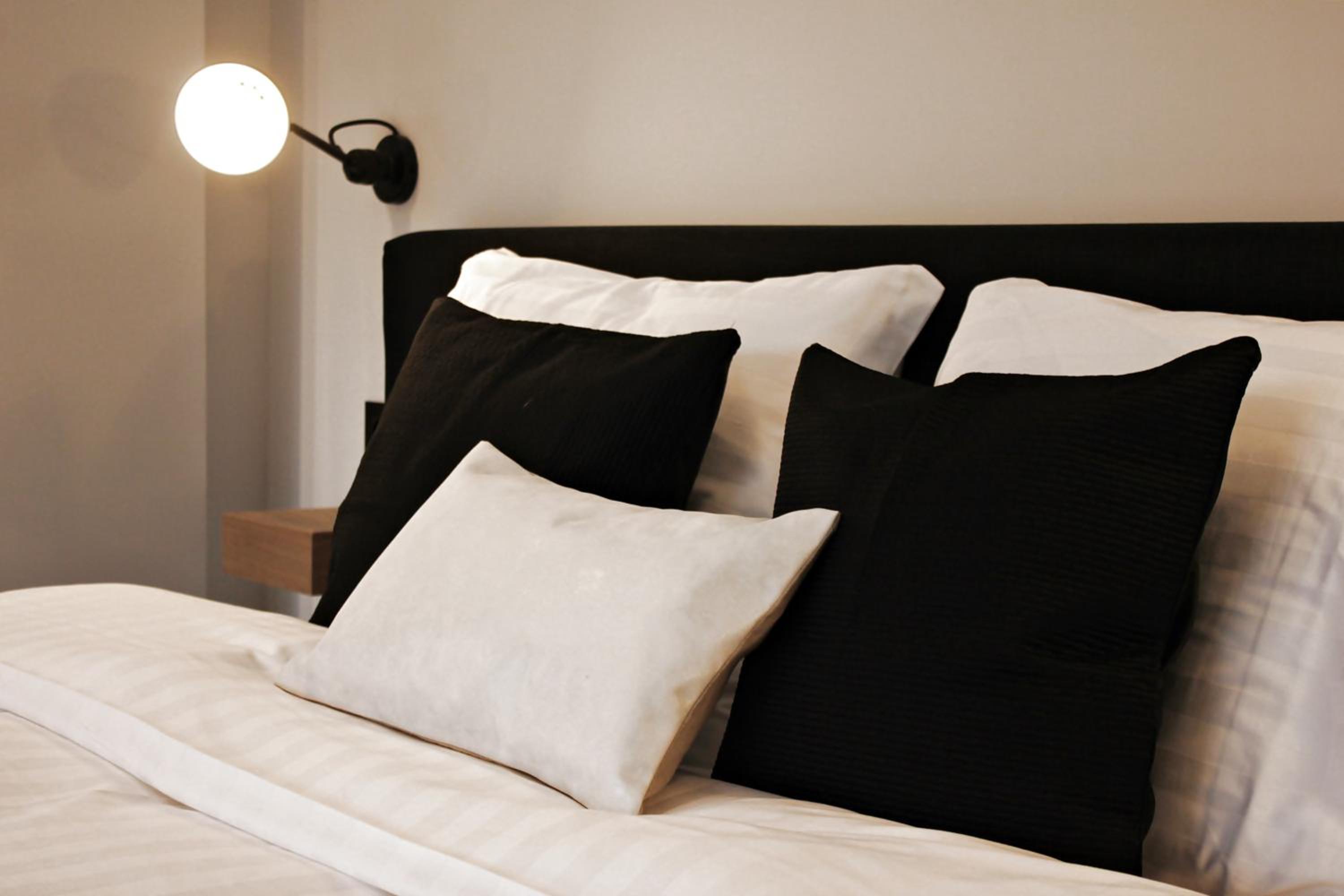 Deluxe Double or Twin Room photo 1