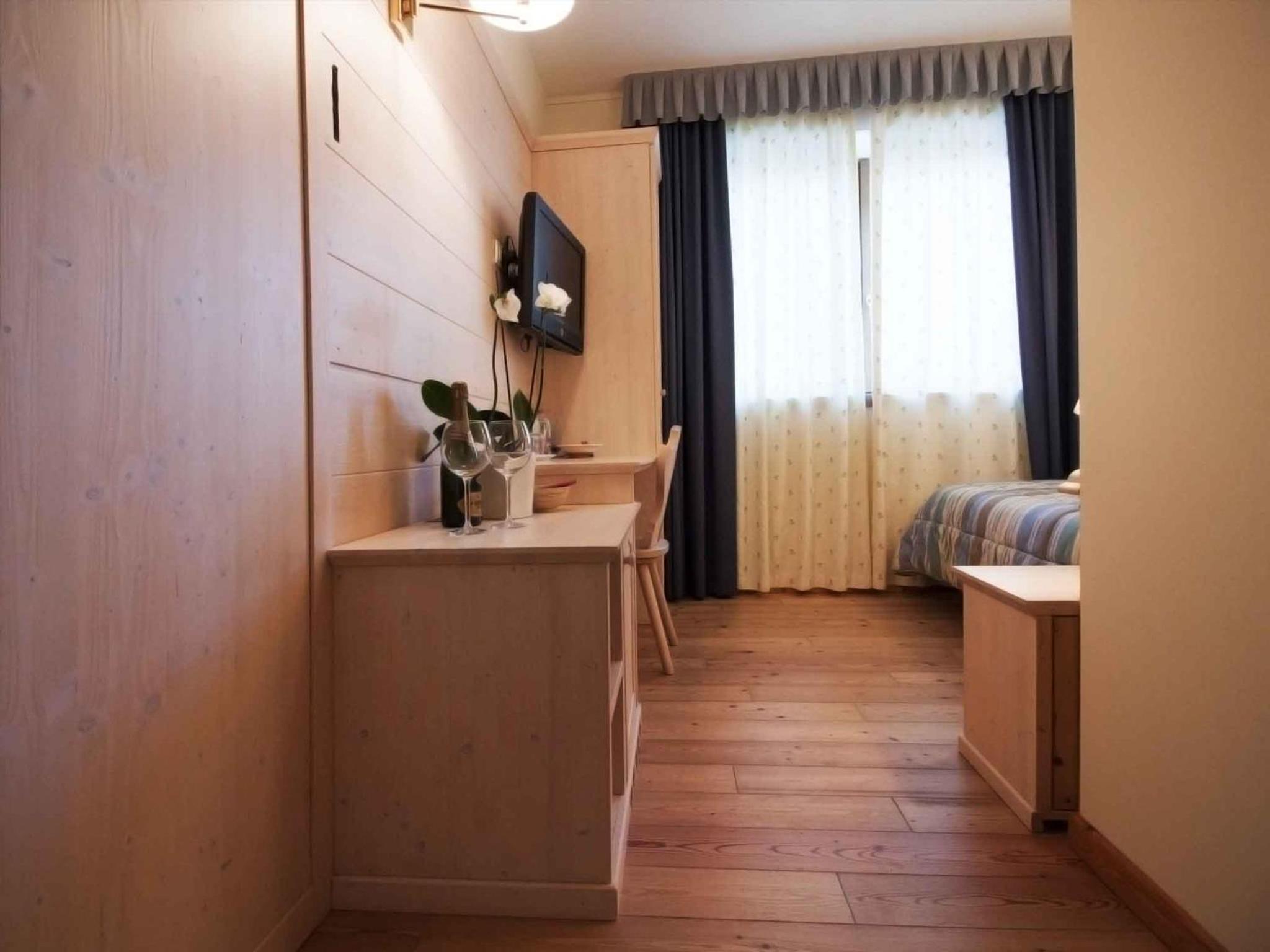 Single Room photo 2