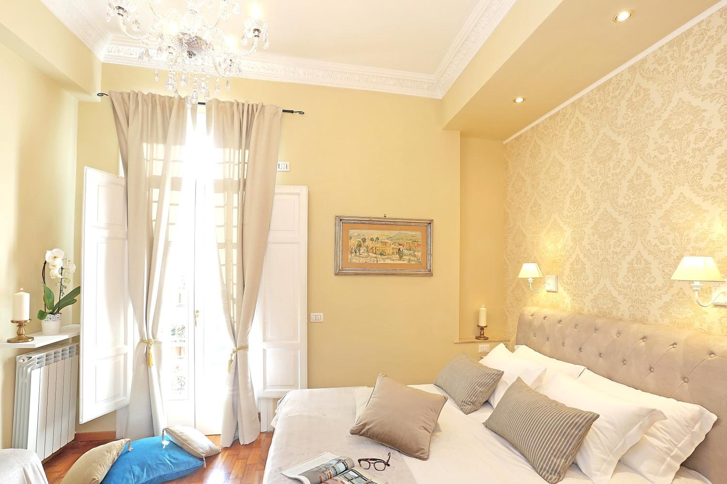 Superior Double Room with Extra Bed photo 2