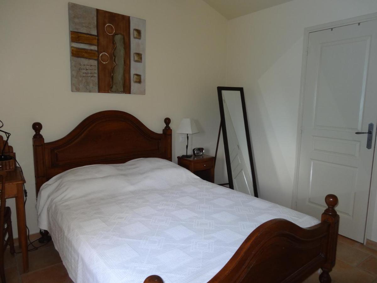 Apartment with Terrace photo 3