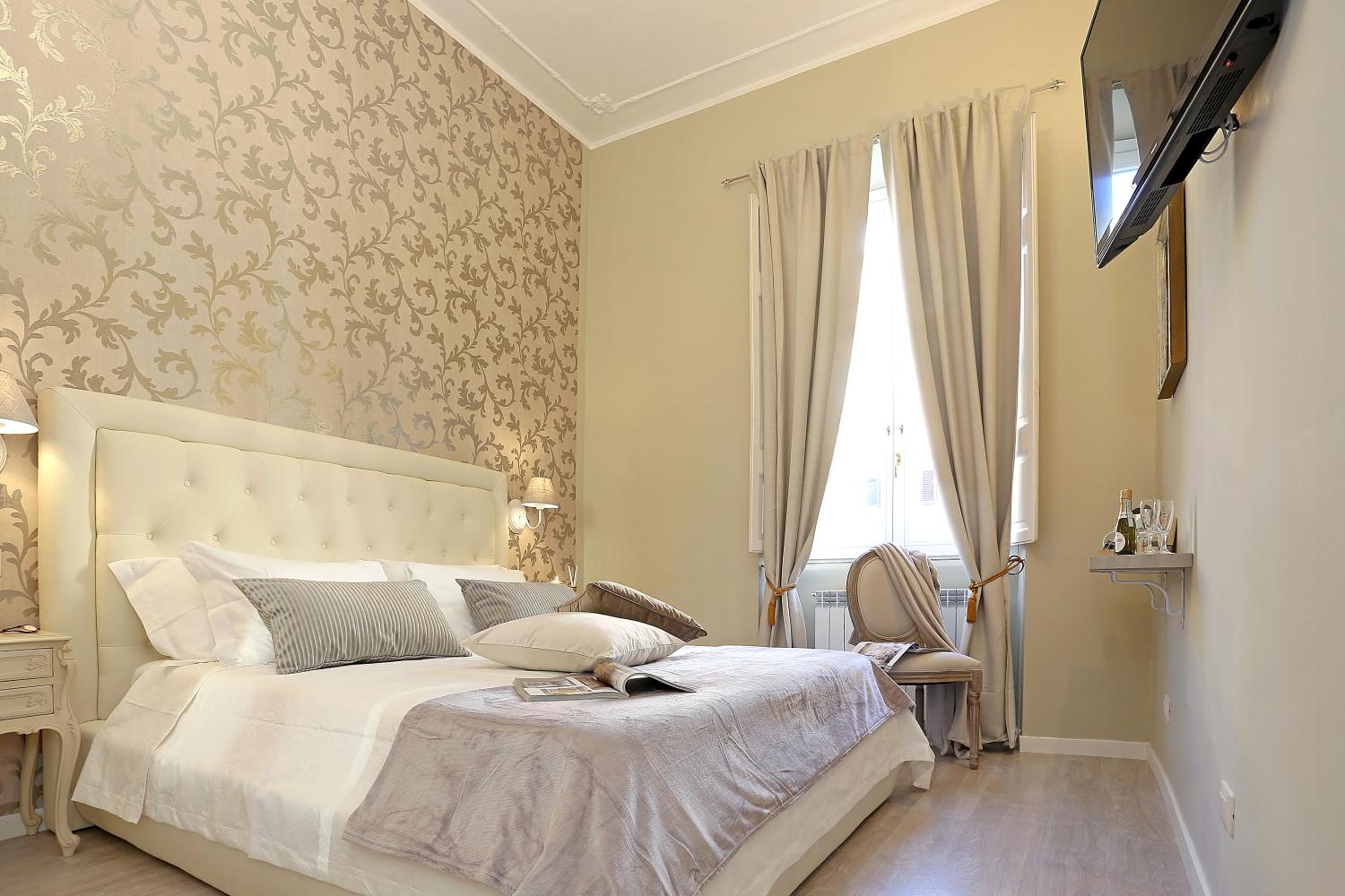 Deluxe Double Room photo 3