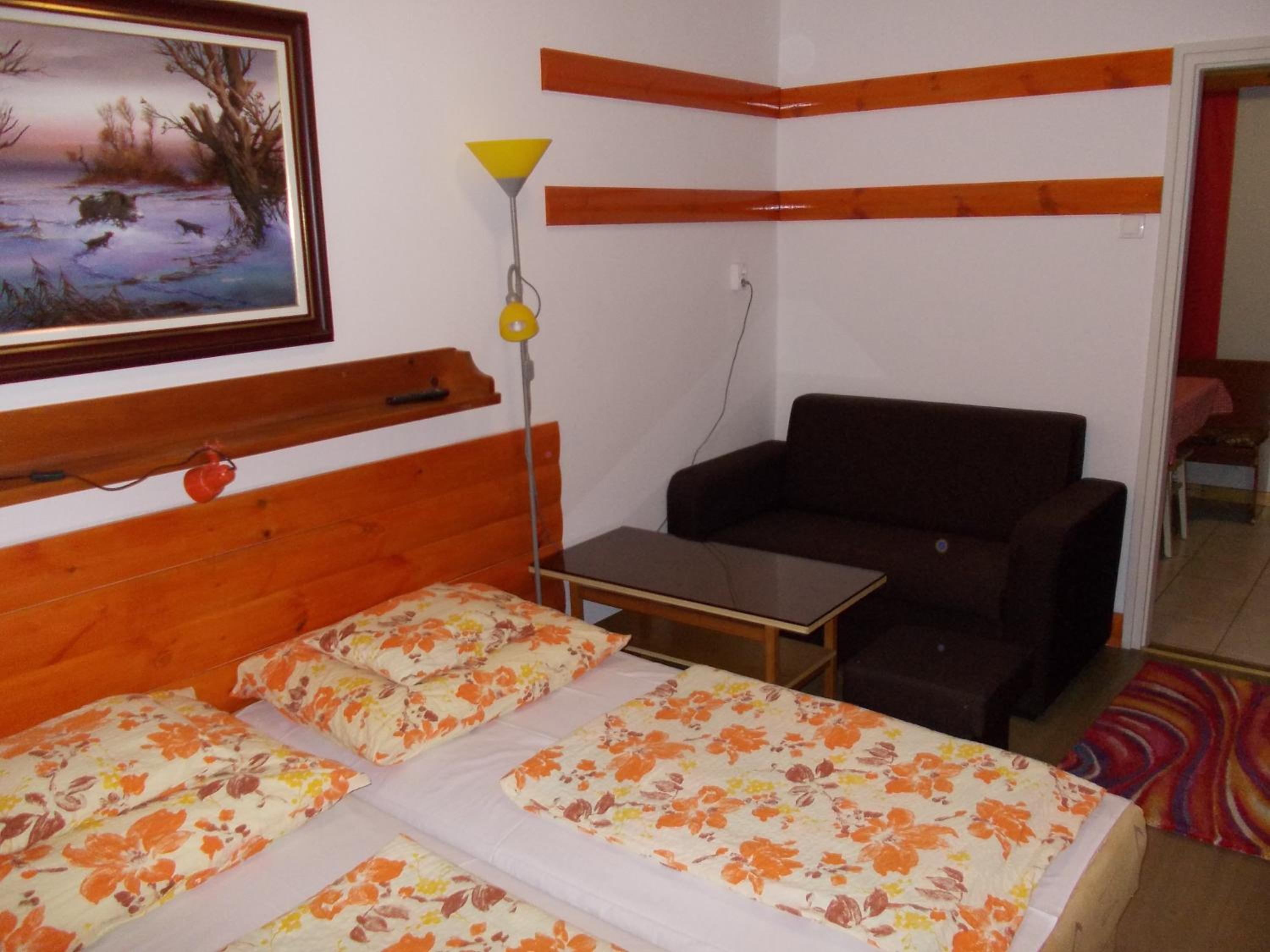 Apartment (4 Adults) photo 1