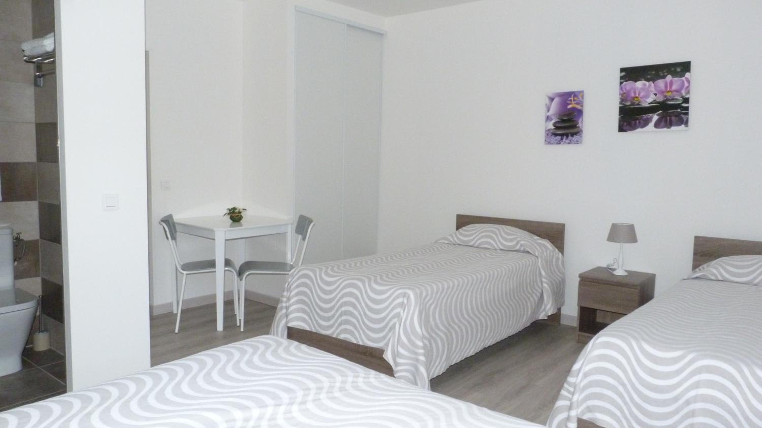Quadruple Room - Photo 3