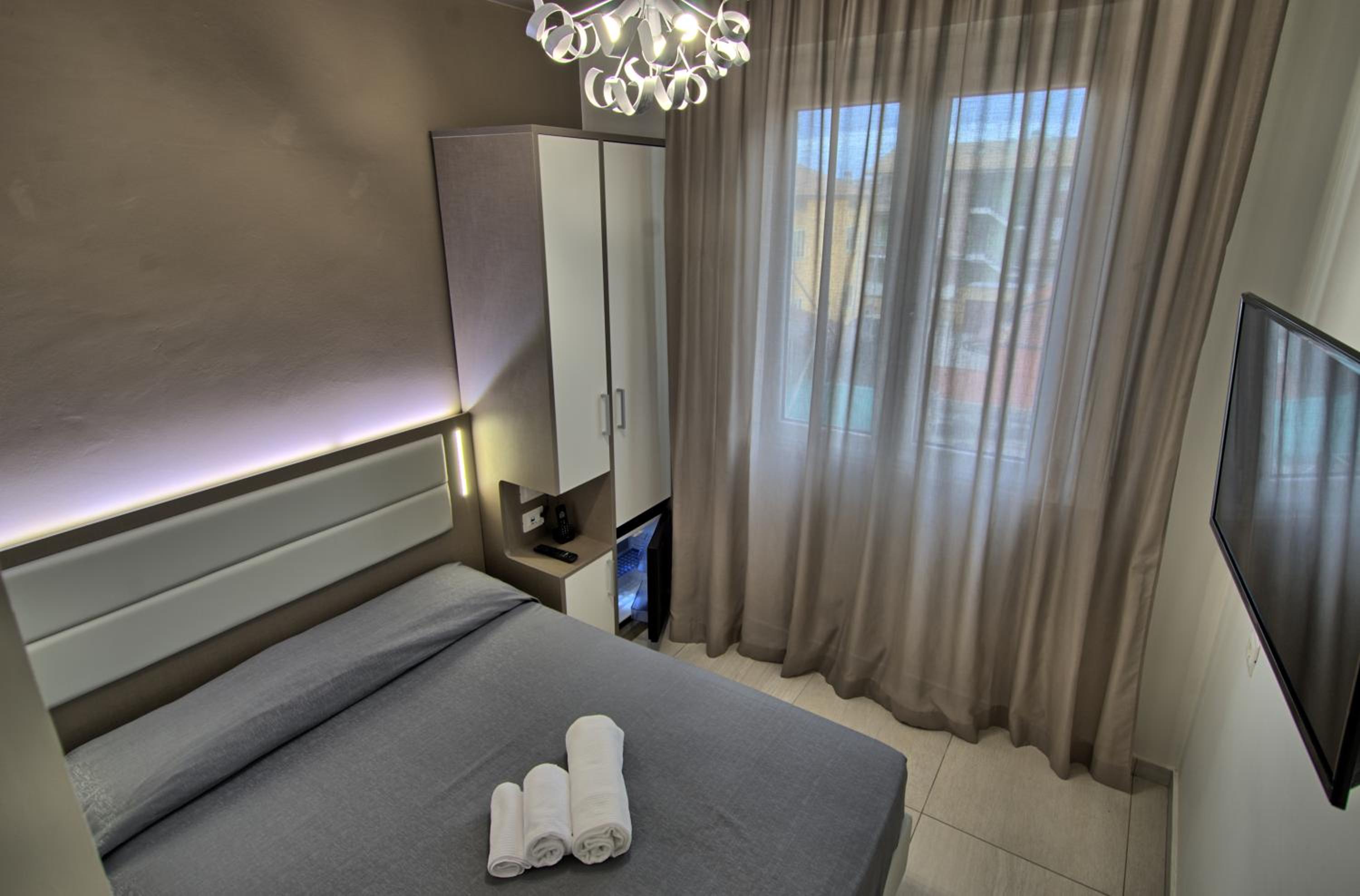 Queen Room