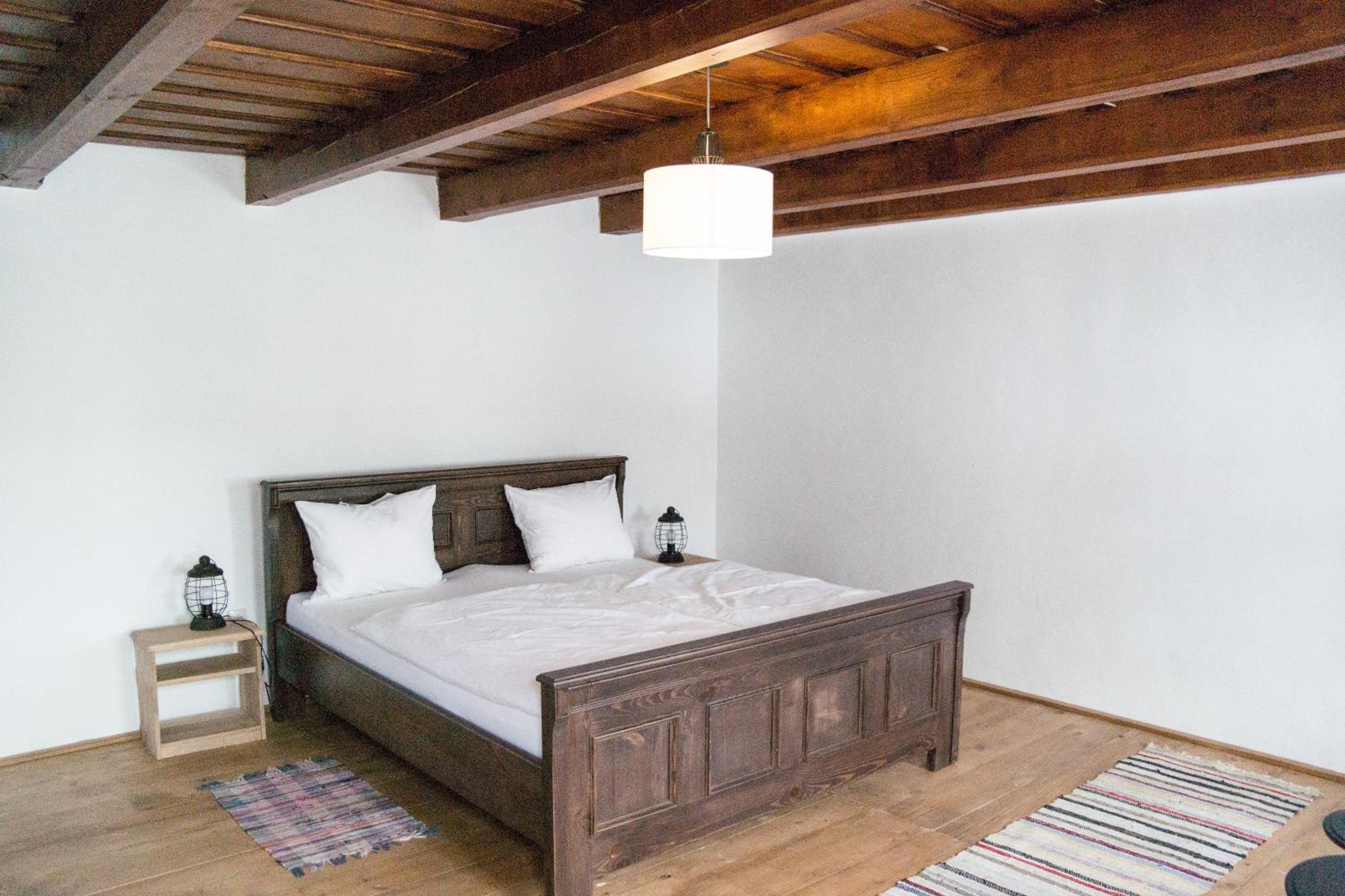 Studio Apartment - Photo 6