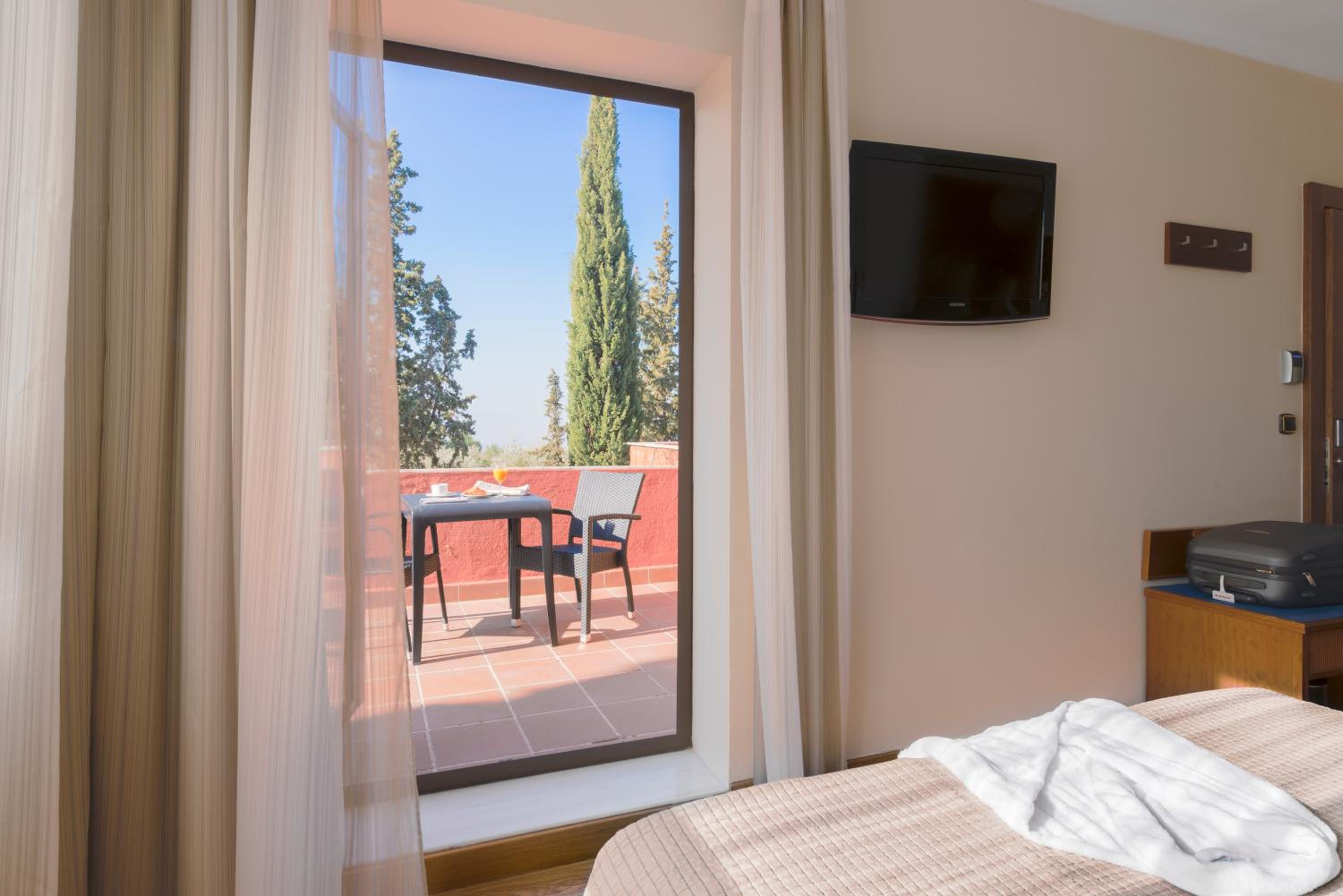 Double Room with Terrace - Photo 9