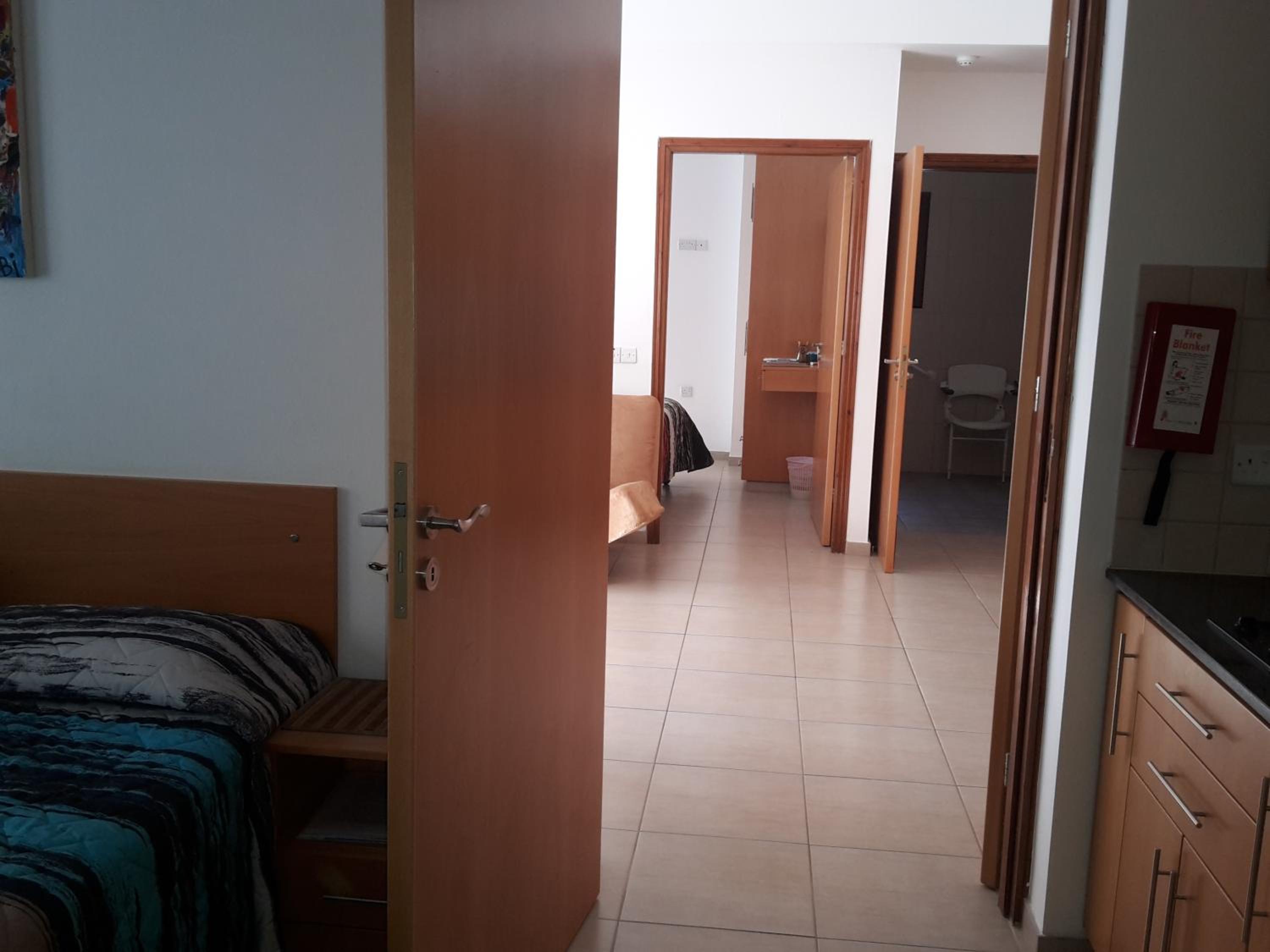 Two-Bedroom Apartment - Photo 6