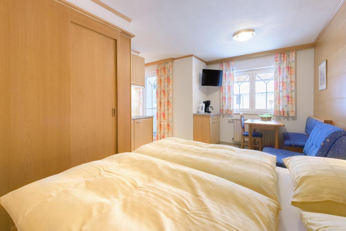 Apartment (2-3 Adults) photo 2