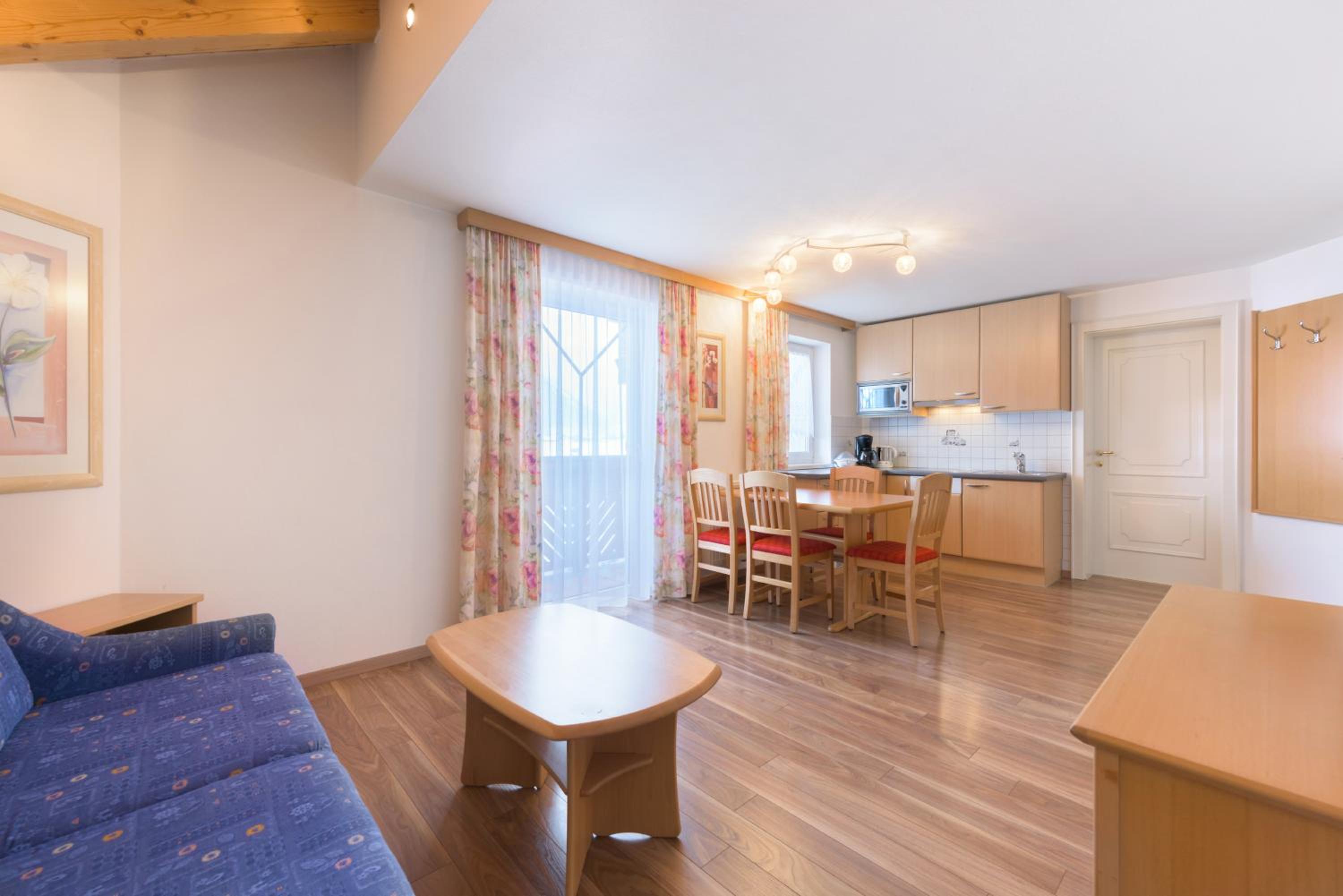 Apartment (2-4 Adults) photo 3