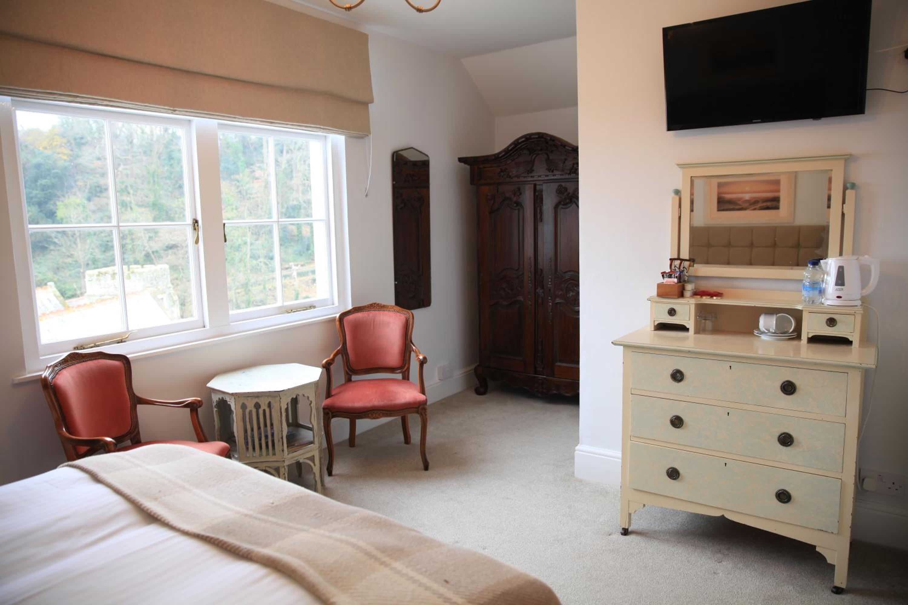 King Room with Sea View - Photo 1