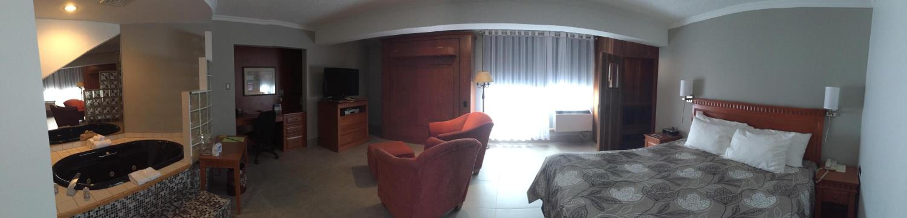 Suite Sauna, 2nd Floor