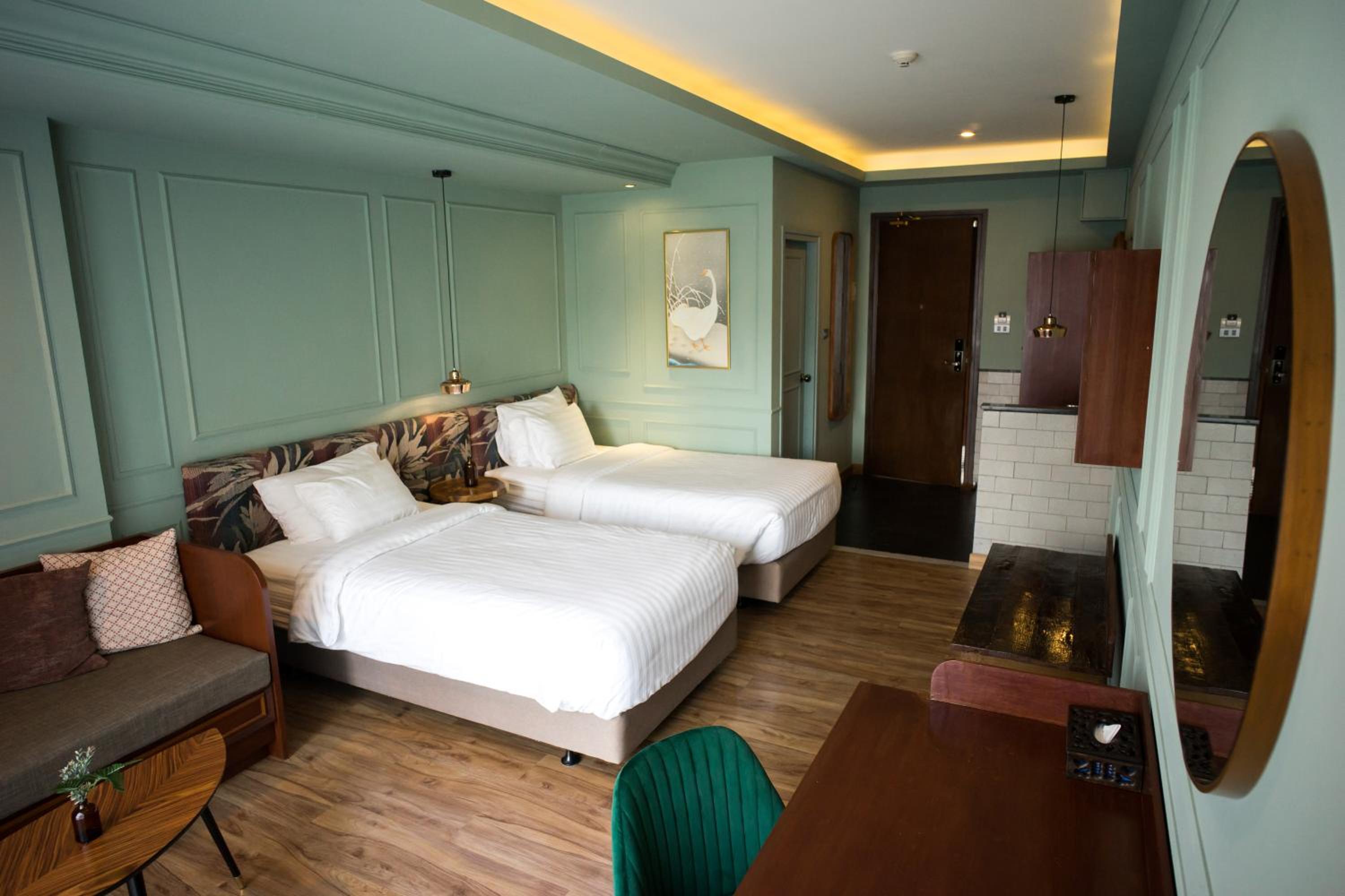 Deluxe Twin Room photo 2