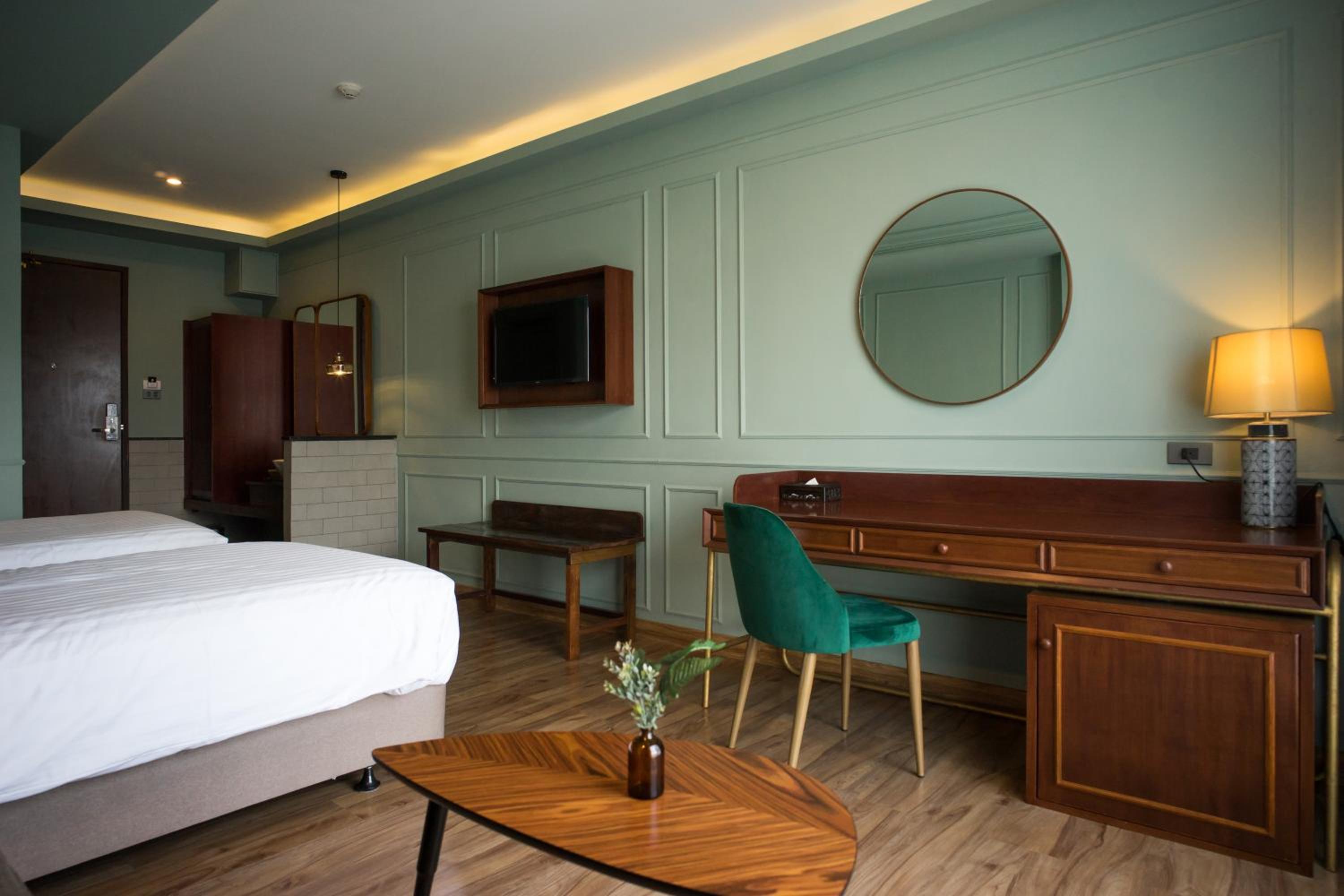 Deluxe Twin Room photo 3