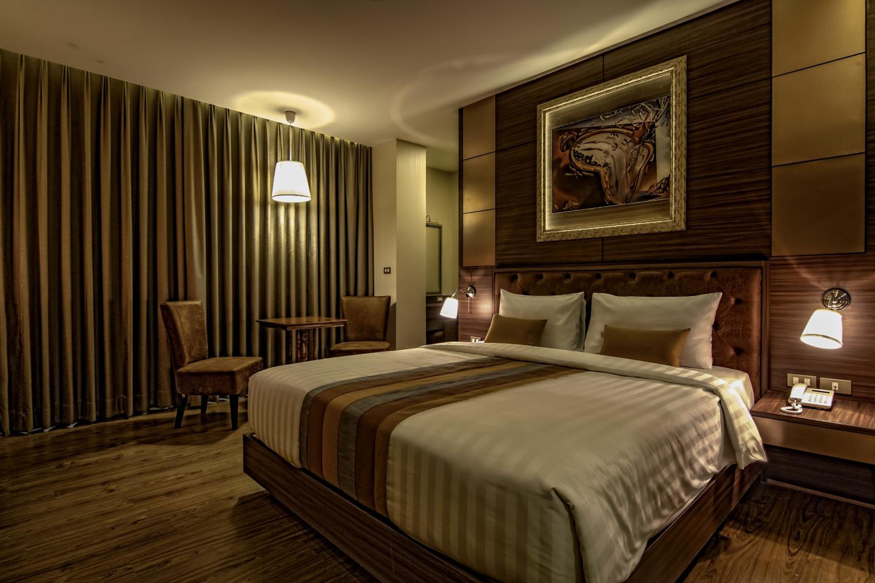 Deluxe Double Room photo 2