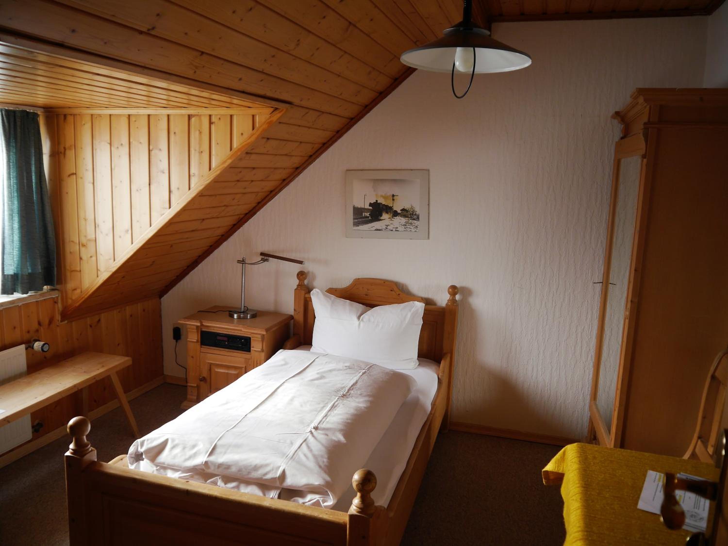 Single Room photo 2
