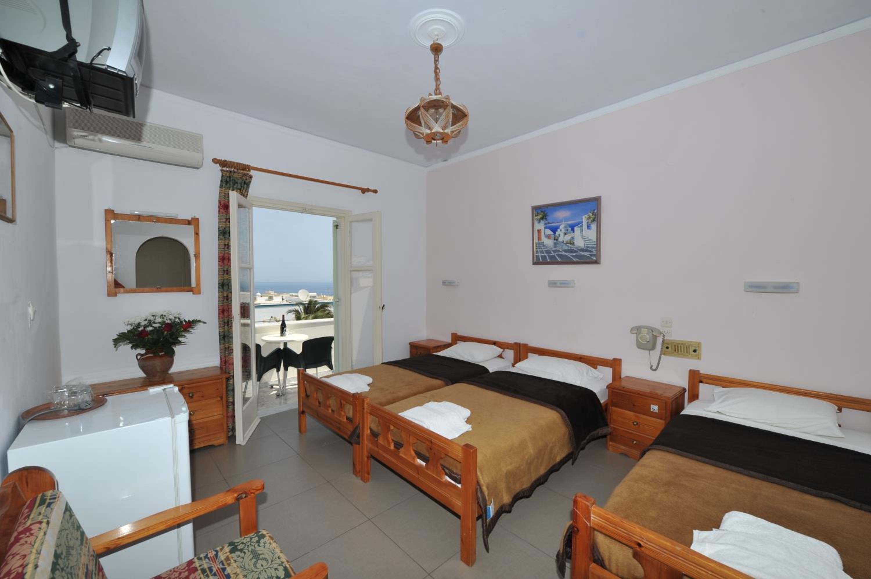 Quadruple Room photo 2