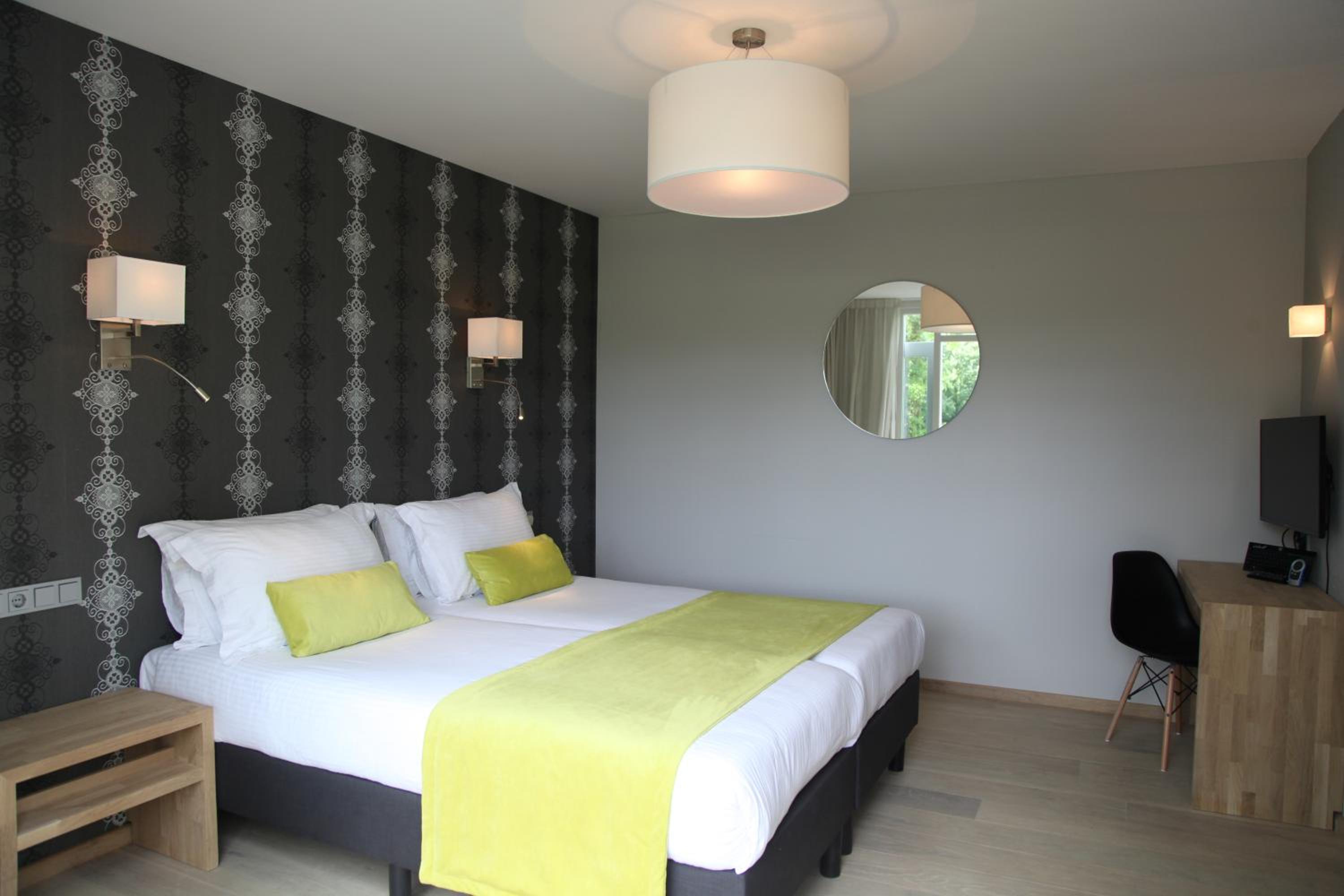 Twin Room with Terrace - Photo 3