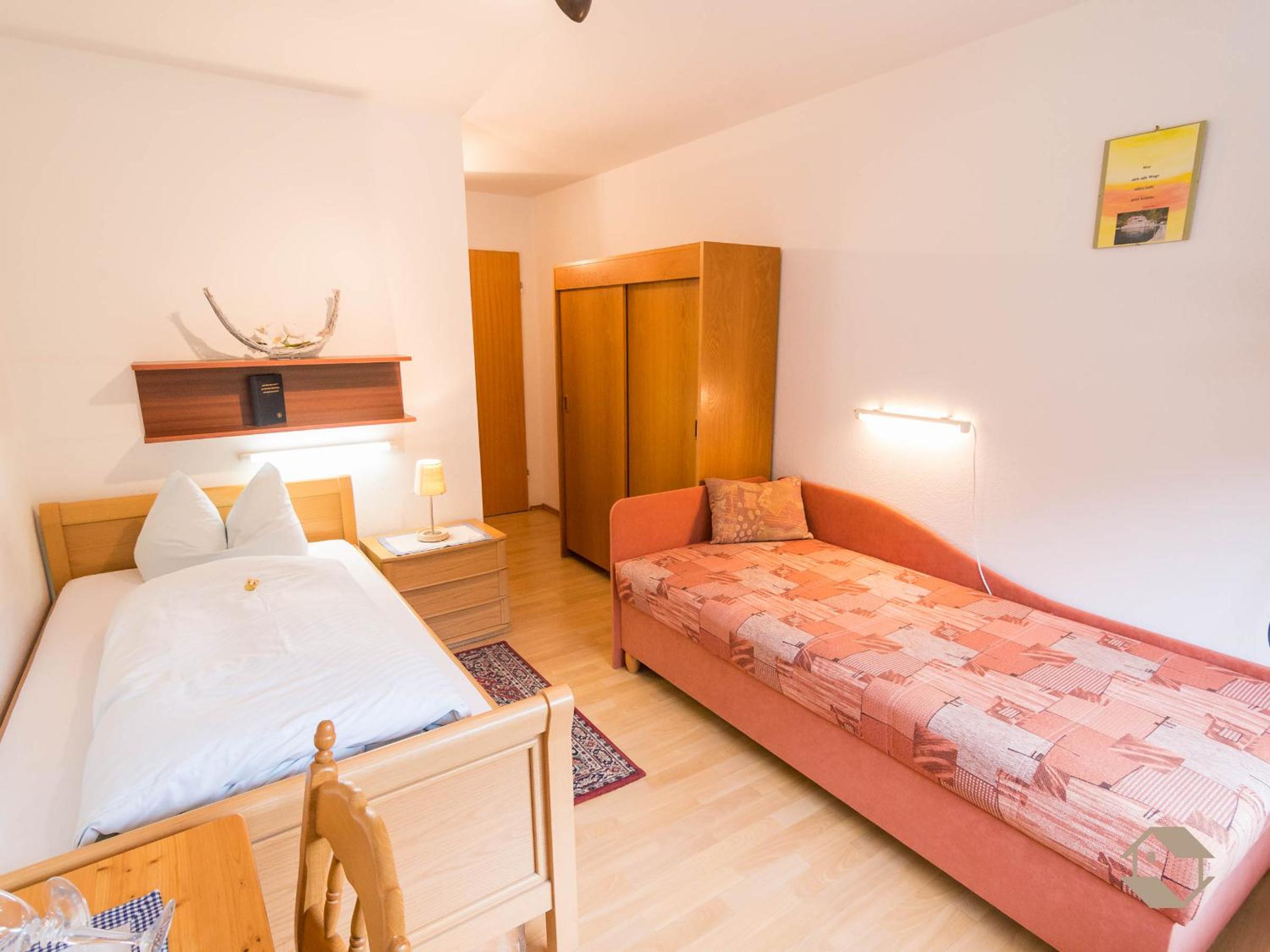 Standard Single Room with Shower